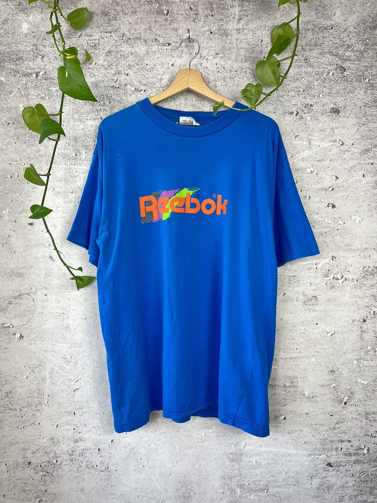 Reebok × Vintage Reebok Vintage 90s Logo Blue T-shirt (M) Size US L / EU 52-54 / 3 - 1 Thumbnail