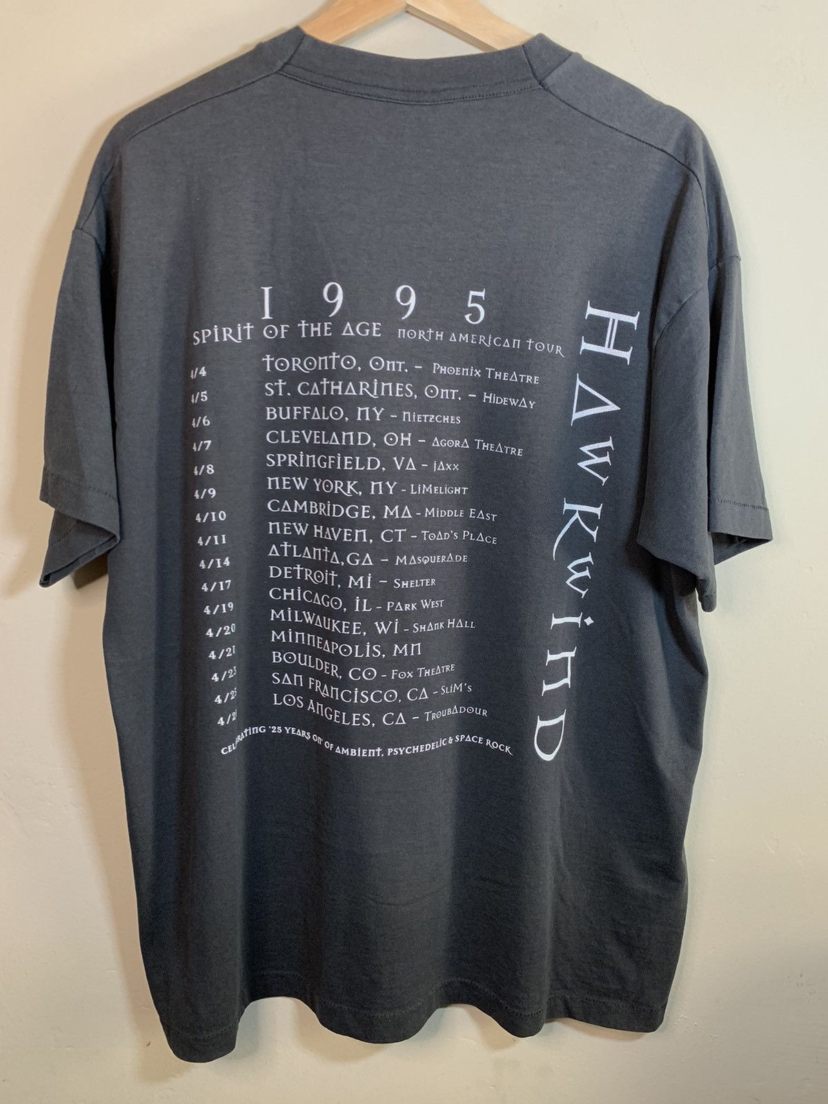Band Tees × Vintage *RARE* Vintage 1995 Hawkwind Spirit Of The Age Tour T-Shirt Size US XL / EU 56 / 4 - 2 Thumbnail