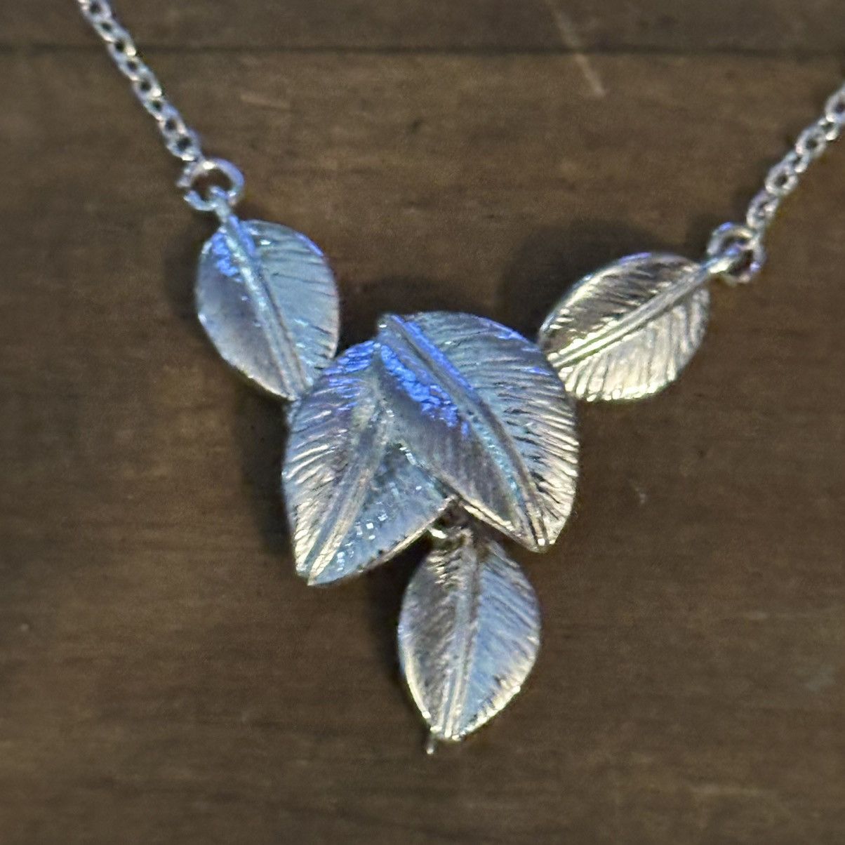 Other Vintage silver tone leaves pendant necklace Size ONE SIZE - 3 Thumbnail