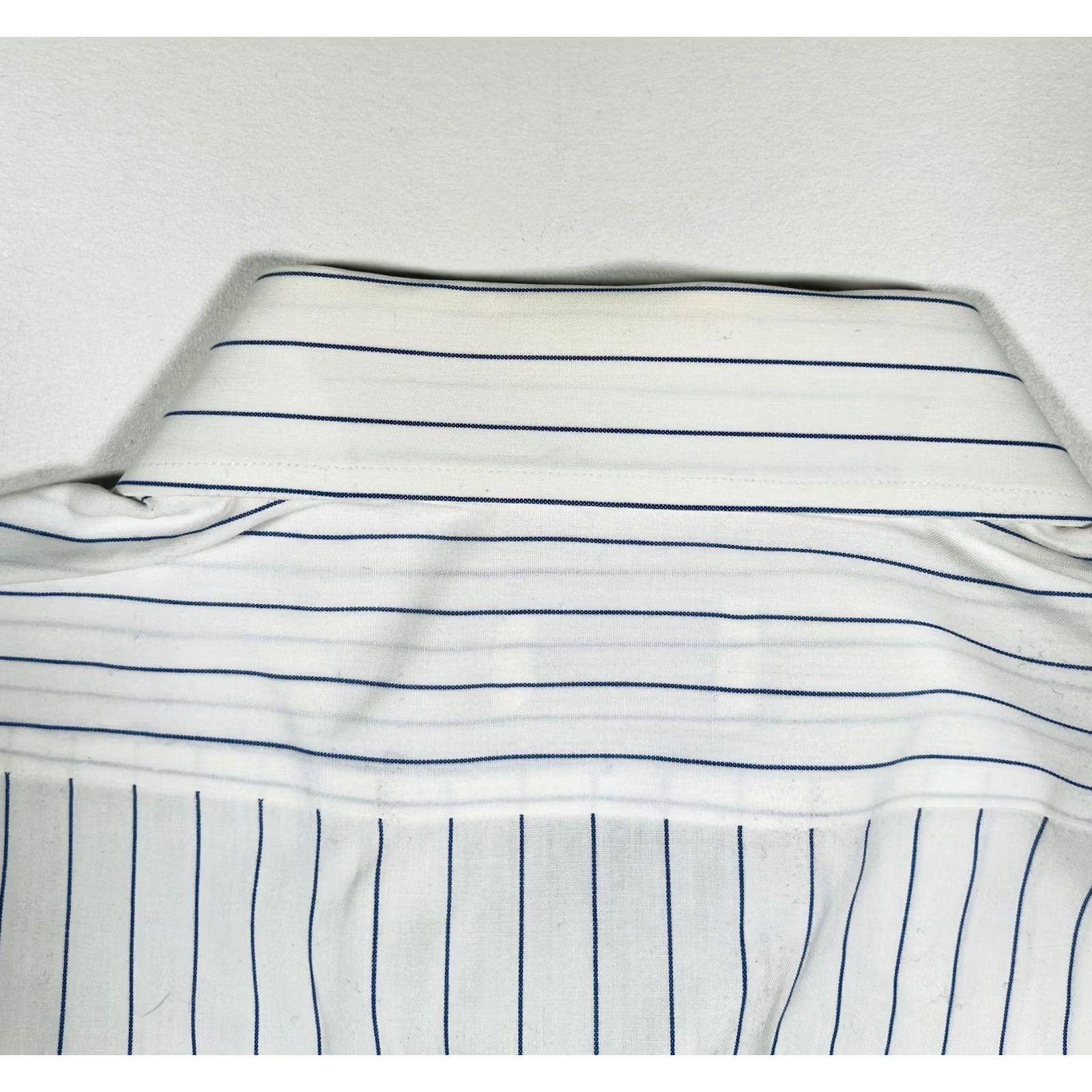 Vintage Hathaway Shirt Mens White Blue Stripe Short Sleeve English Poplin Made USA L Size US L / EU 52-54 / 3 - 6 Thumbnail