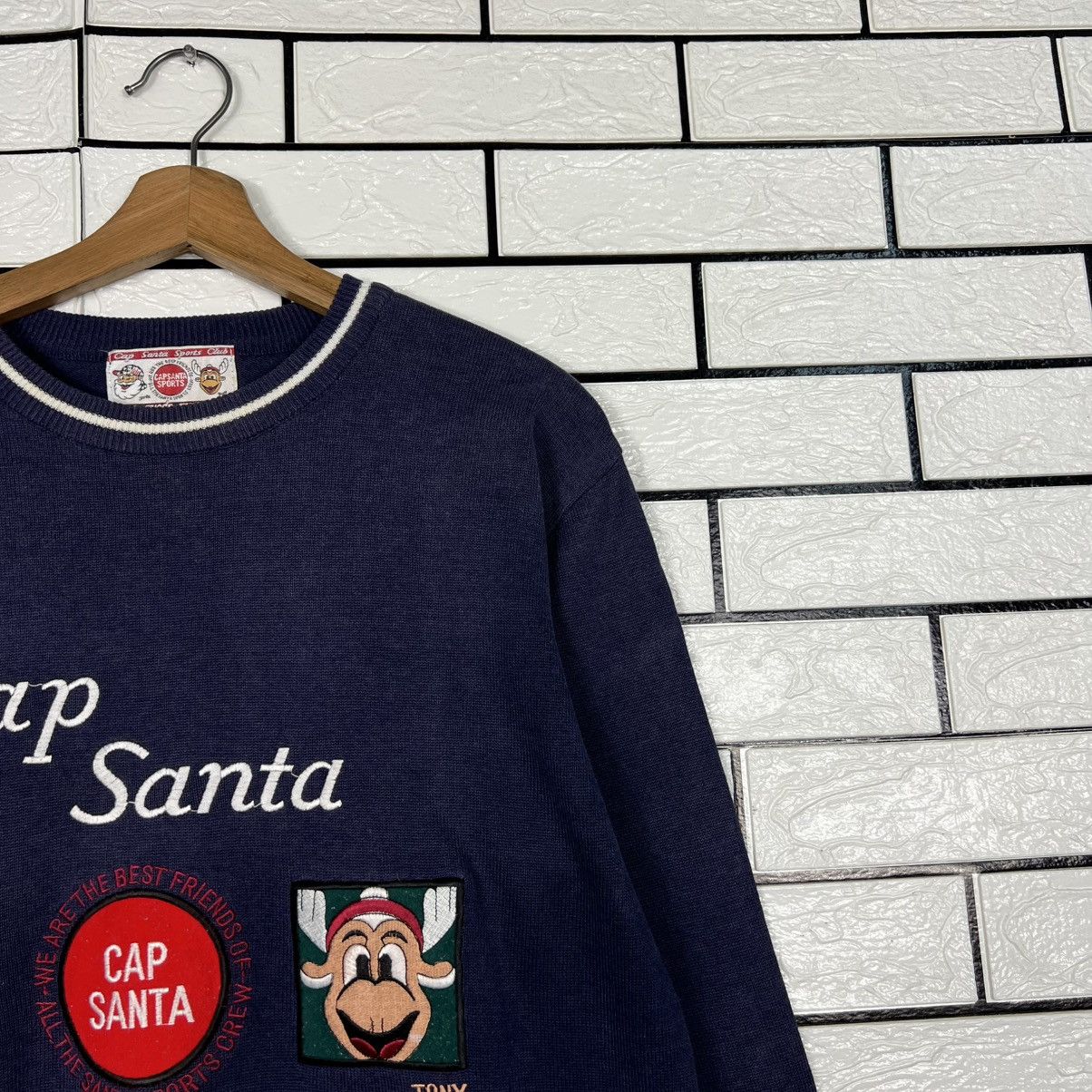 Vintage CAP SANTA Embroidery Big Logo Sweatshirt #3973-C181
