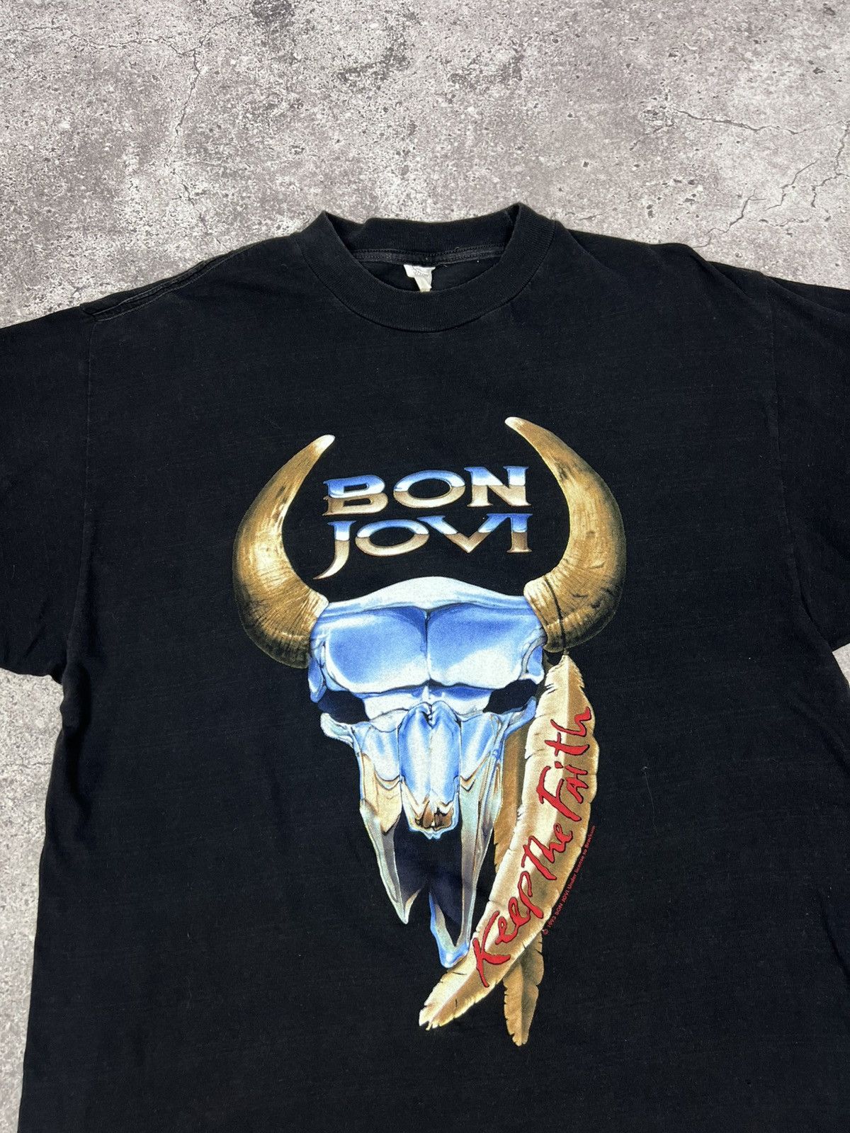 Vintage Vintage Bon Jovi 1993 Tour 90s Tee Size US XL / EU 56 / 4 - 6 Thumbnail
