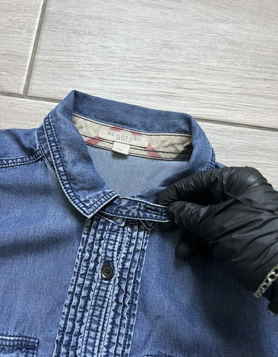 Burberry 💙Burberry Shirt Jeans Women Rare M Size Size M / US 6-8 / IT 42-44 - 14 Thumbnail