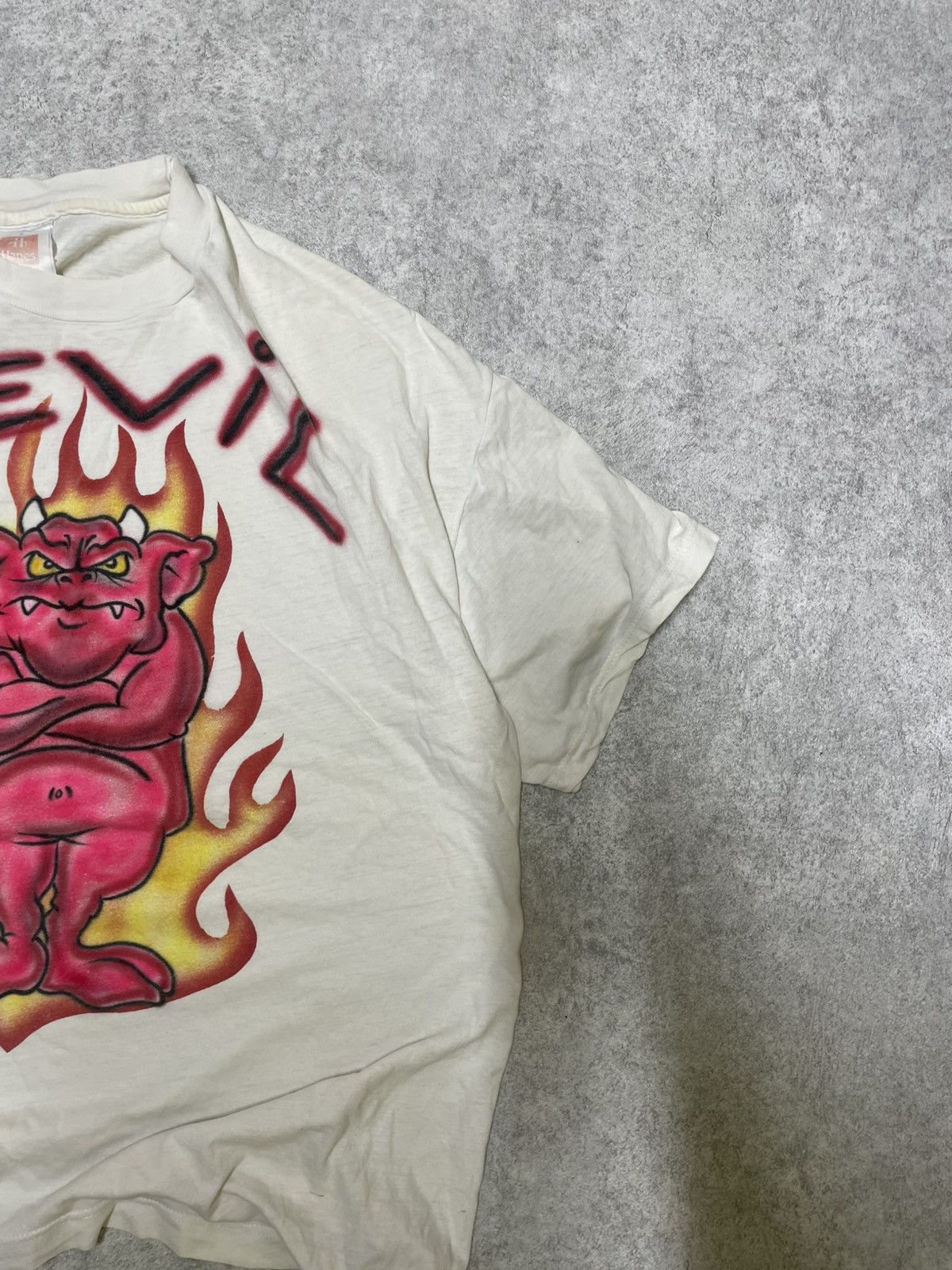Band Tees × Hanes × Vintage Devil rock t-shirt Japan style perfect fit Size US M / EU 48-50 / 2 - 3 Thumbnail