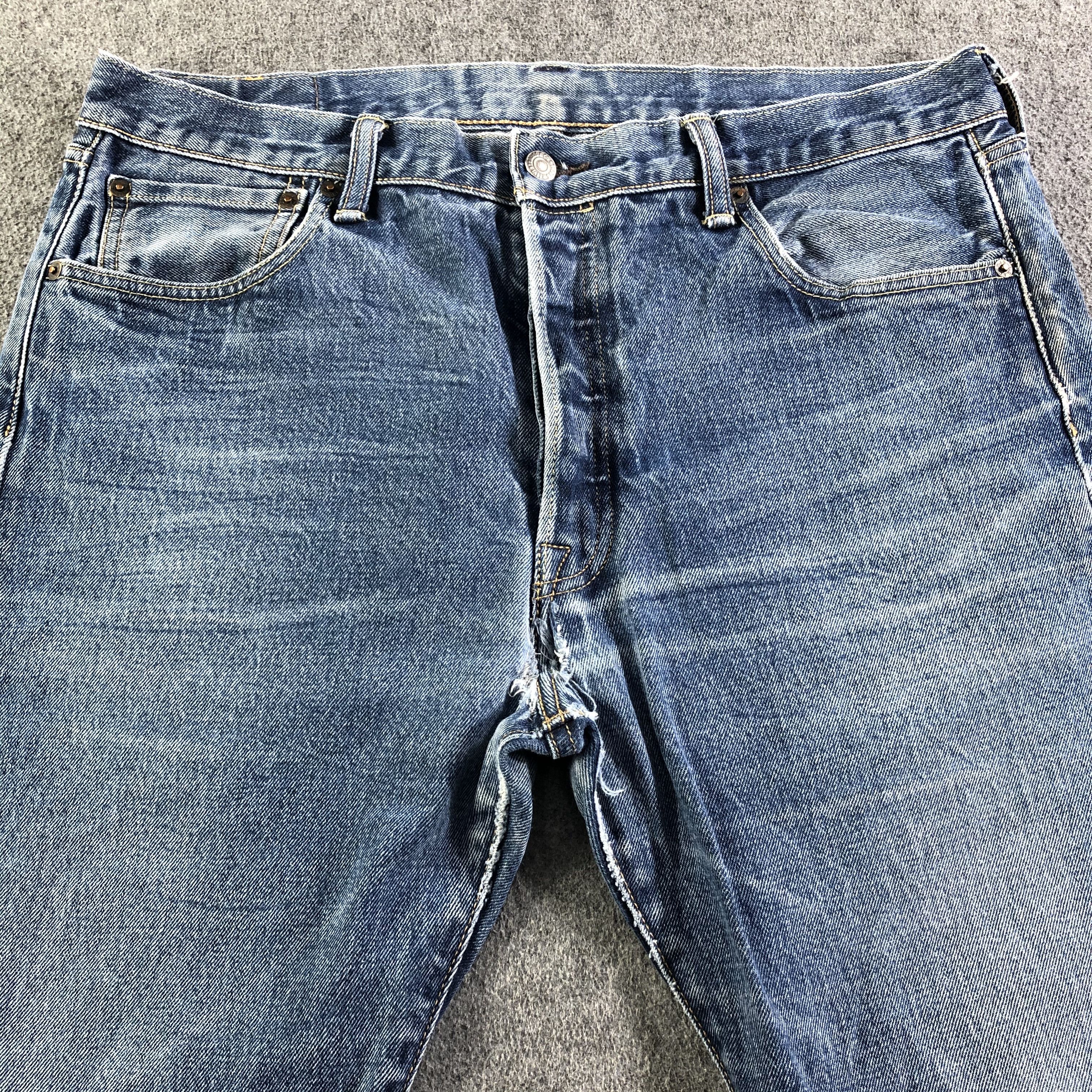 Levi's Vintage Blue Wash Levis 501 Jeans-J3722 Size US 37 - 3 Thumbnail