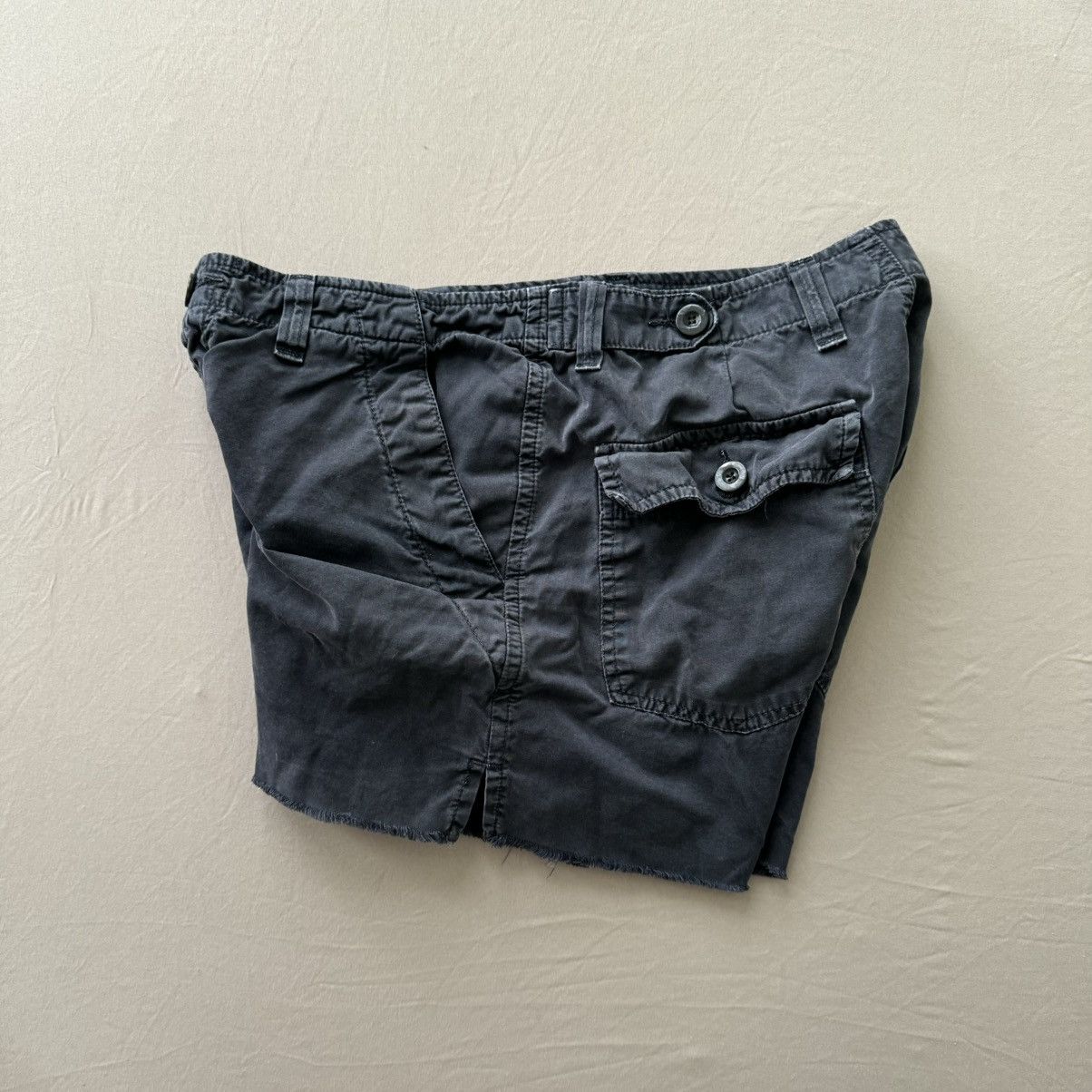 Guess Vintage Guess Jeans waist tab utility chino shorts Size 30" / US 8 / IT 44 - 5 Thumbnail