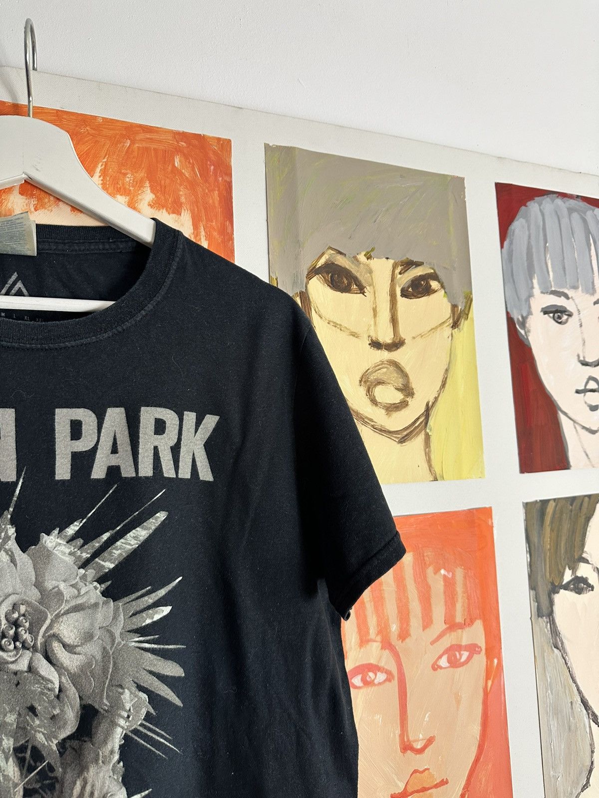 Band Tees Linkin Park The Hunting Party tour 2014 t shirt Size US M / EU 48-50 / 2 - 4 Thumbnail