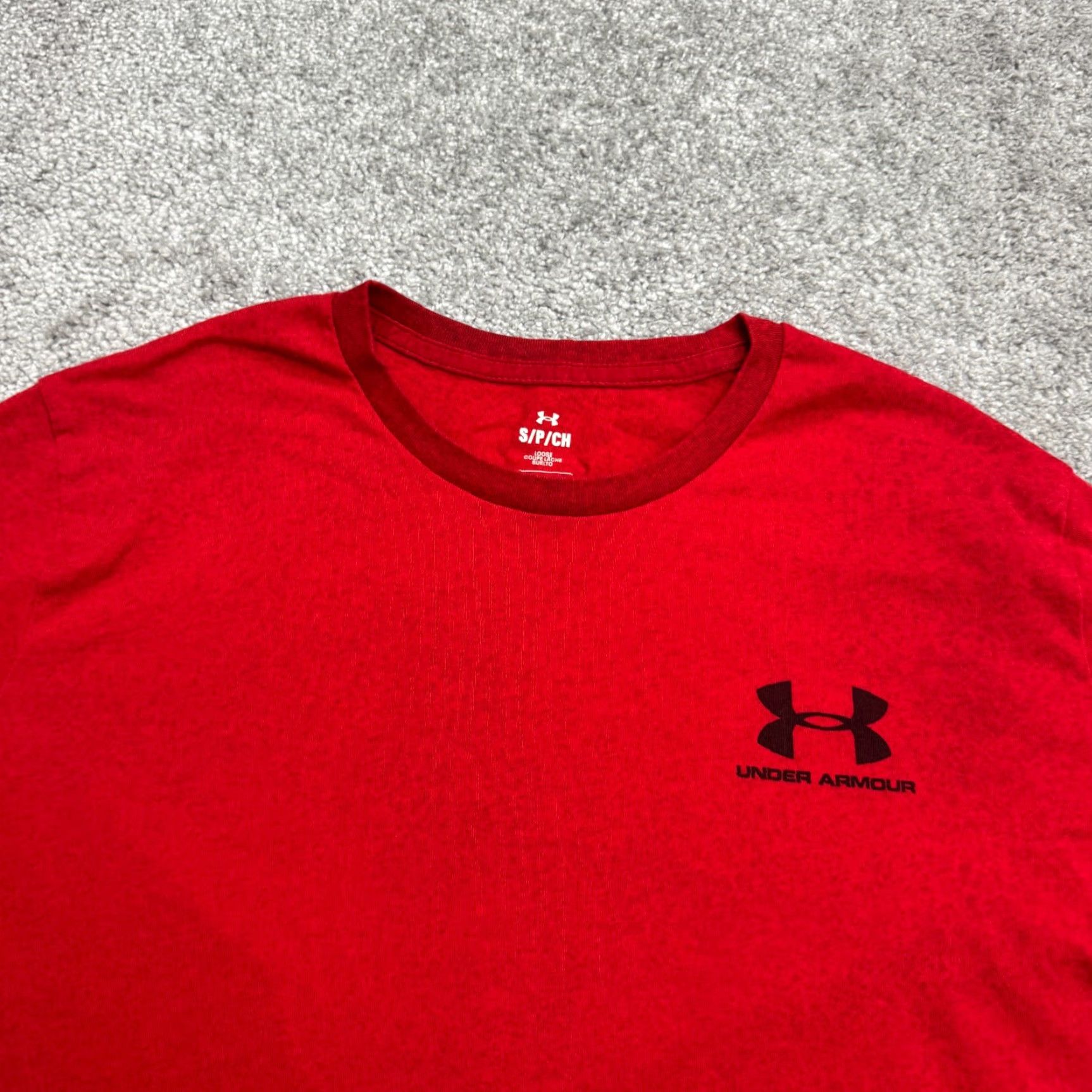 Under Armour Under Armour T-Shirt Mens Small Red Short Sleeve Crew Neck Active Tee - Loose Fit, Casual, Sports, Athleisure, Running, Gym & Training Size US S / EU 44-46 / 1 - 3 Thumbnail