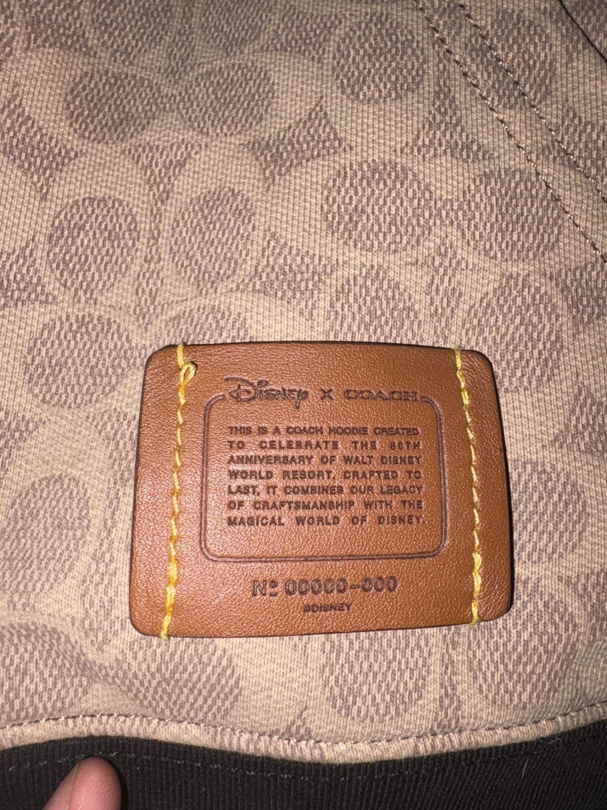 Coach × Disney Limited edition Mickey mouse sweater Size US S / EU 44-46 / 1 - 3 Thumbnail