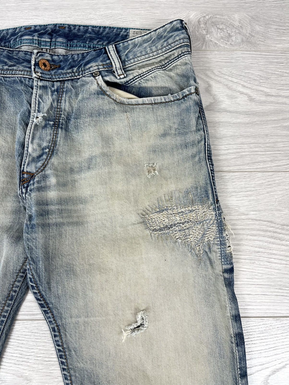 Diesel Diesel Italy Iakob Distressed Washed Denim Pants Jeans Size US 31 - 8 Thumbnail