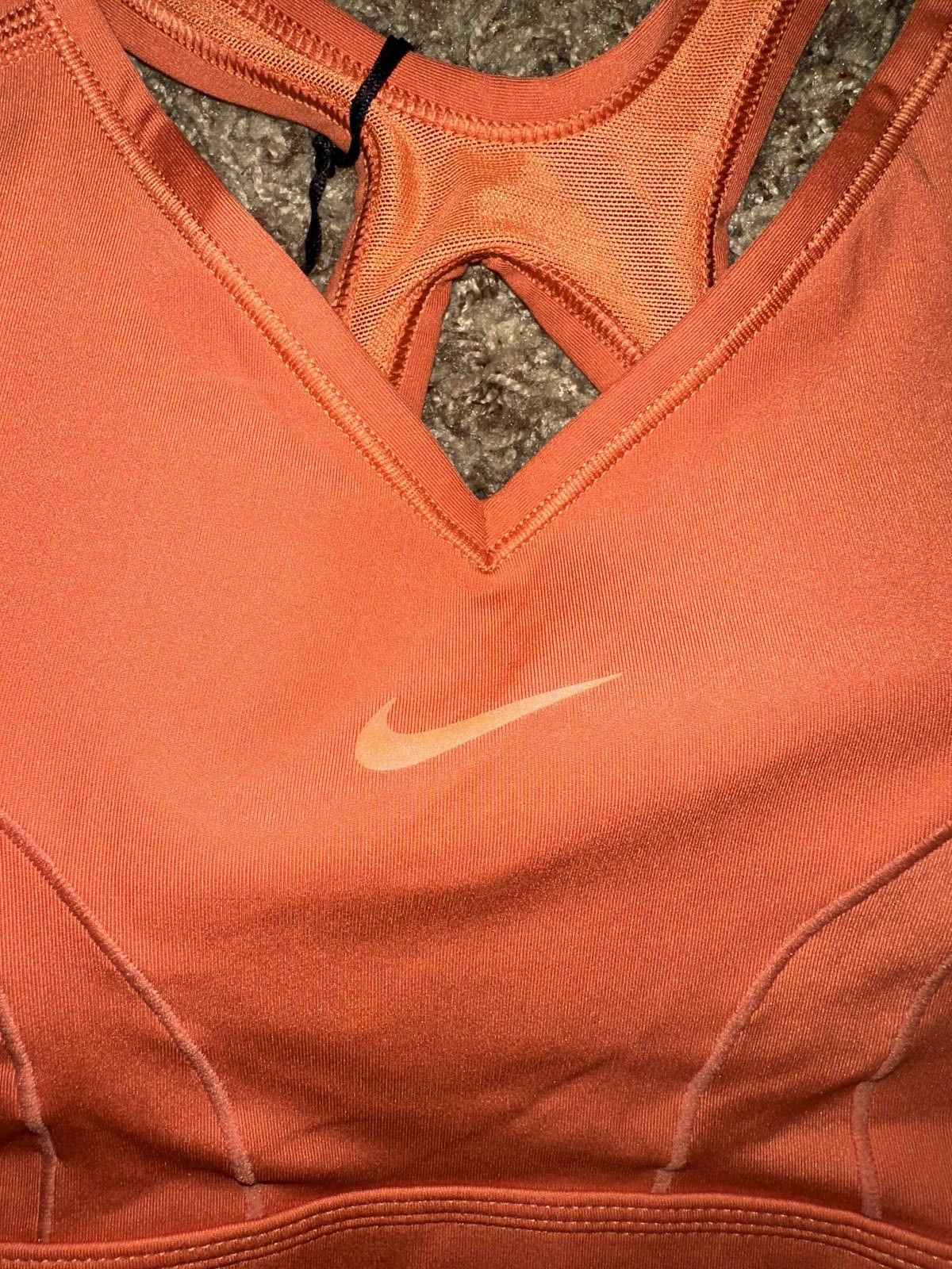 Nike Nike Pro Swoosh V-Neck Dri-Fit Padded Orange Bra Size ONE SIZE - 4 Thumbnail