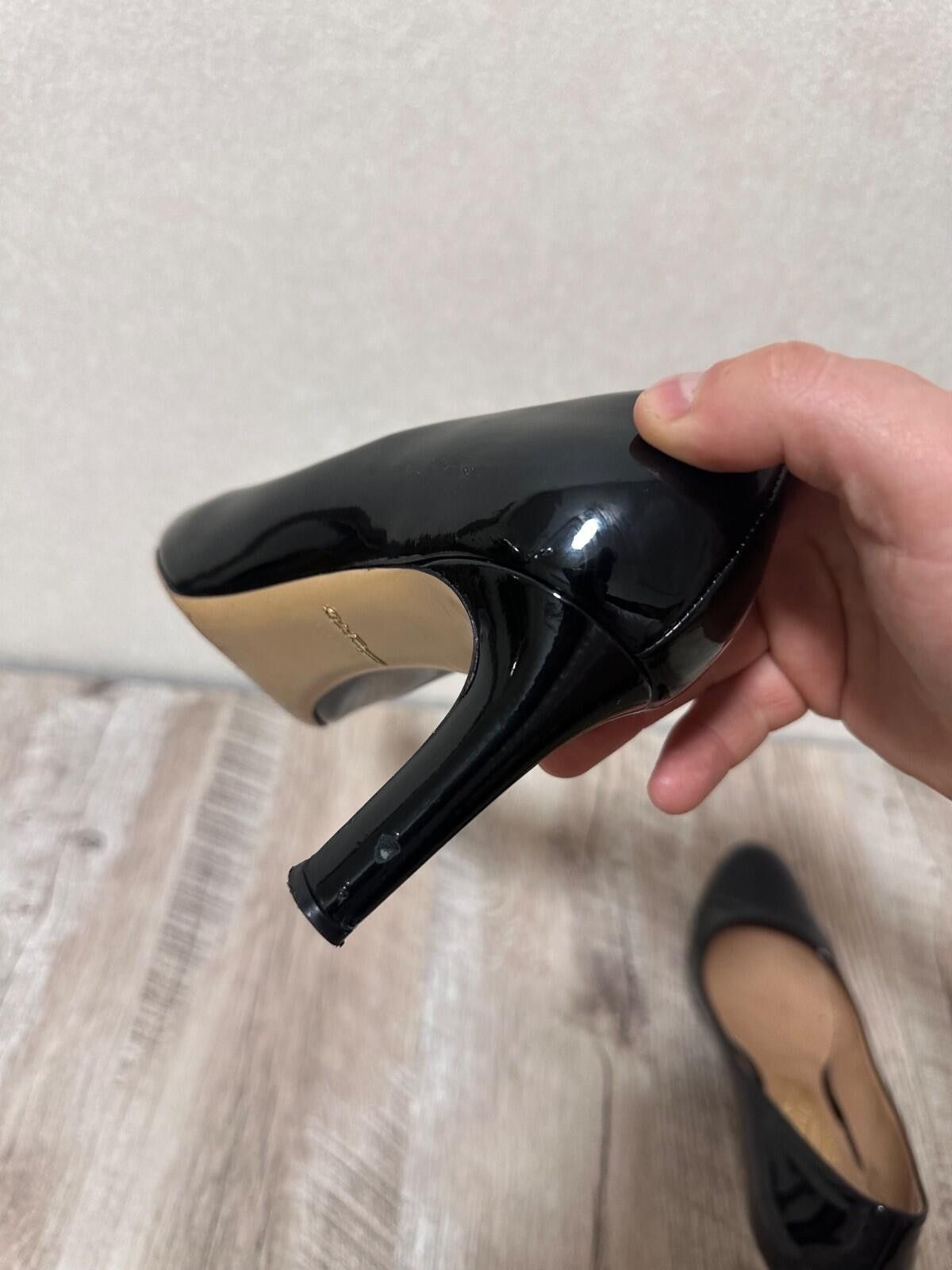 Salvatore Ferragamo Ferragamo patent leather pumps size 8 women's black Size US 8 / IT 38 - 10 Thumbnail