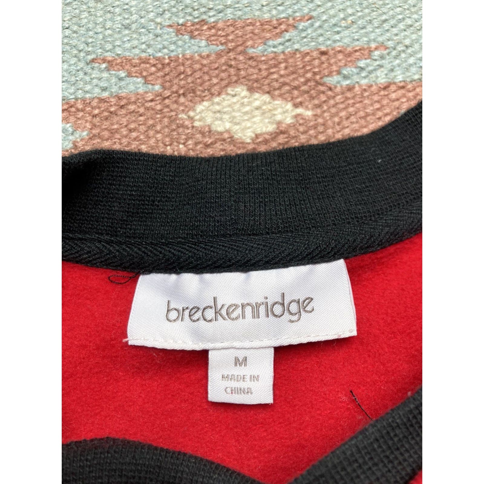 Vintage VINTAGE sweatshirt Men Crewneck Christmas Snowman Embroidered Red M 20” Pit to Pit 24” Length Size US M / EU 48-50 / 2 - 4 Thumbnail