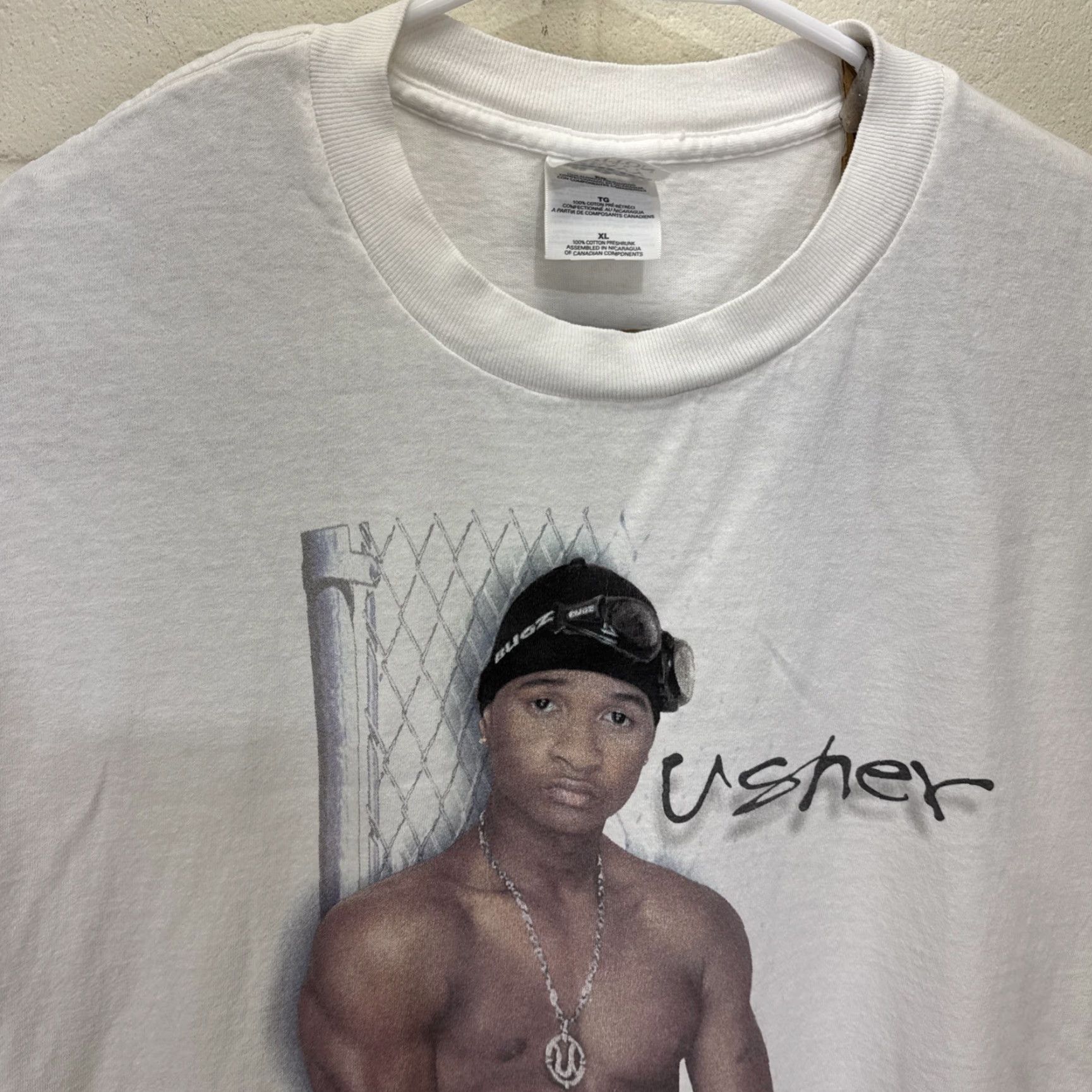 Gildan VINTAGE 1997 Usher My Way Album Promo T-Shirt Mens XL White 90s Music Hip Hop Graphic Print Size US XL / EU 56 / 4 - 7 Thumbnail