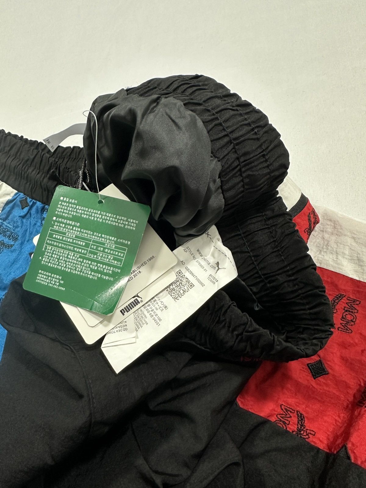 MCM × Puma Puma X MCM colorblock jogger rare limited edition brand new Size US 33 - 6 Thumbnail