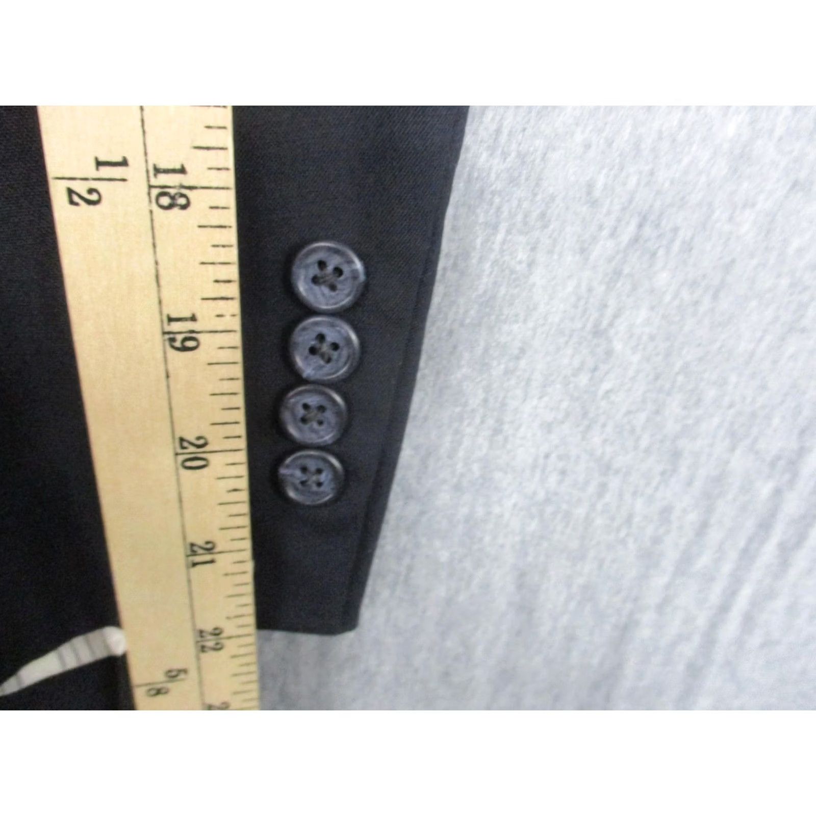 Brooks Brothers Brooks Brothers Blazer Mens 42R Charcoal Wool Brooksease 3 Button Made USA Jacket Single-Breasted Notch Lapel 2 Piece Wool Size 46R - 5 Thumbnail