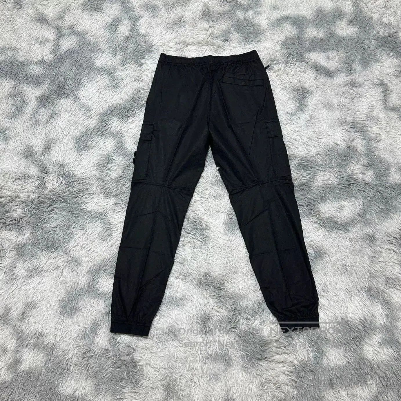 Stone Island black cargo pants by stone island. Size US 32 / EU 48 - 2 Thumbnail