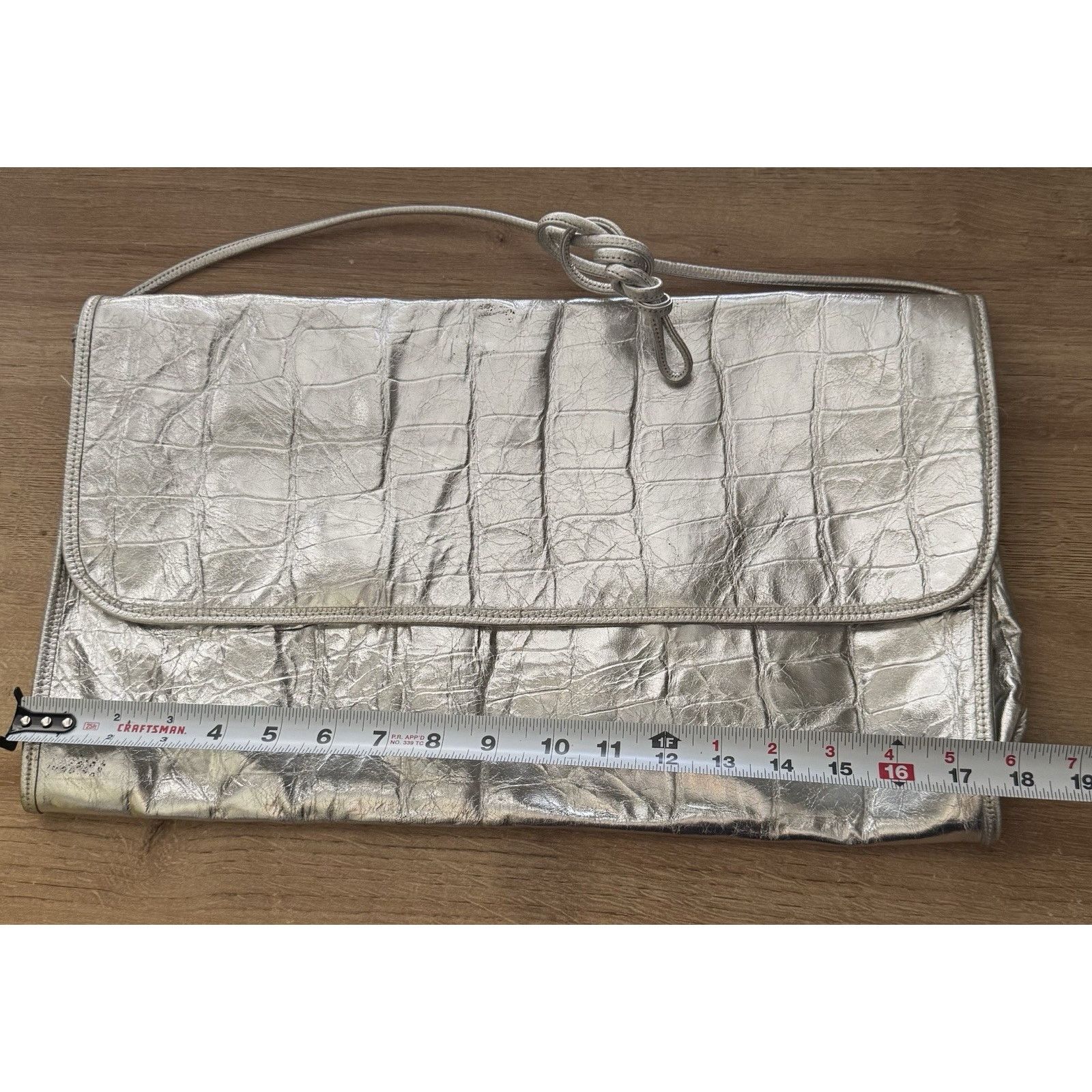 Vintage CARLOS FALCHI Silver Alligator Crocodile Extra Large Clutch Size ONE SIZE - 3 Thumbnail