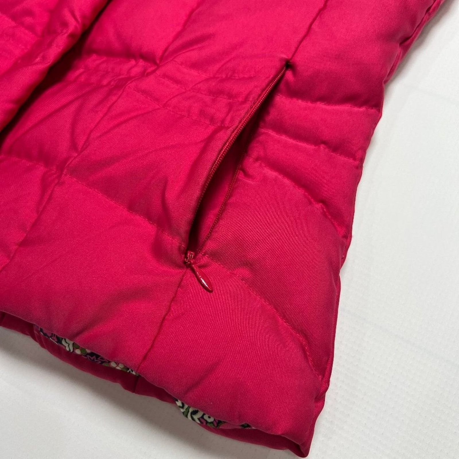 Lilly Pulitzer Lilly Pulitzer Quilted Down Puffer Vest Hot Pink XS Size XS / US 0-2 / IT 36-38 - 10 Thumbnail