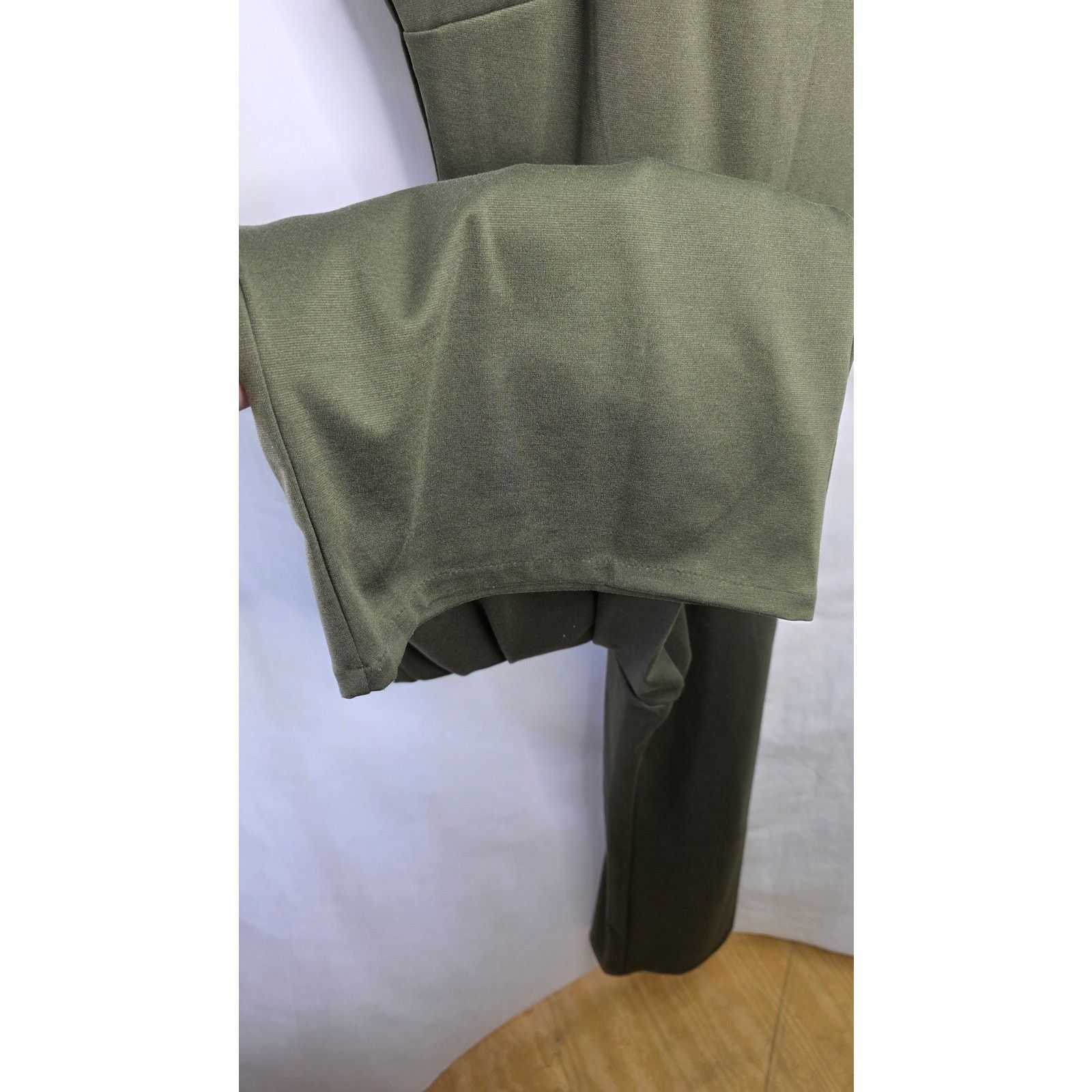 Gap GAP Olive Green Sleeveless Wide Leg Jumpsuit Square Neck Size L / US 10 / IT 46 - 10 Thumbnail
