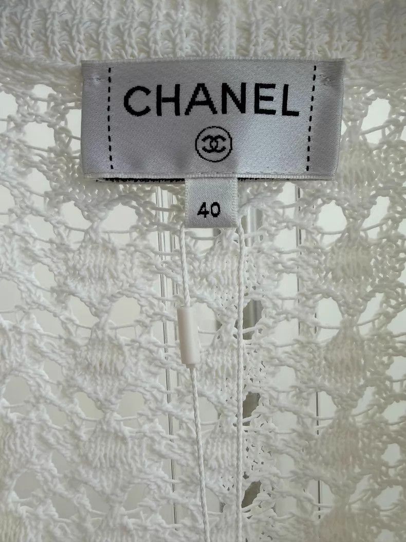 Chanel Chanel White hollow knitted cardigan coat Size S / US 4 / IT 40 - 5 Thumbnail