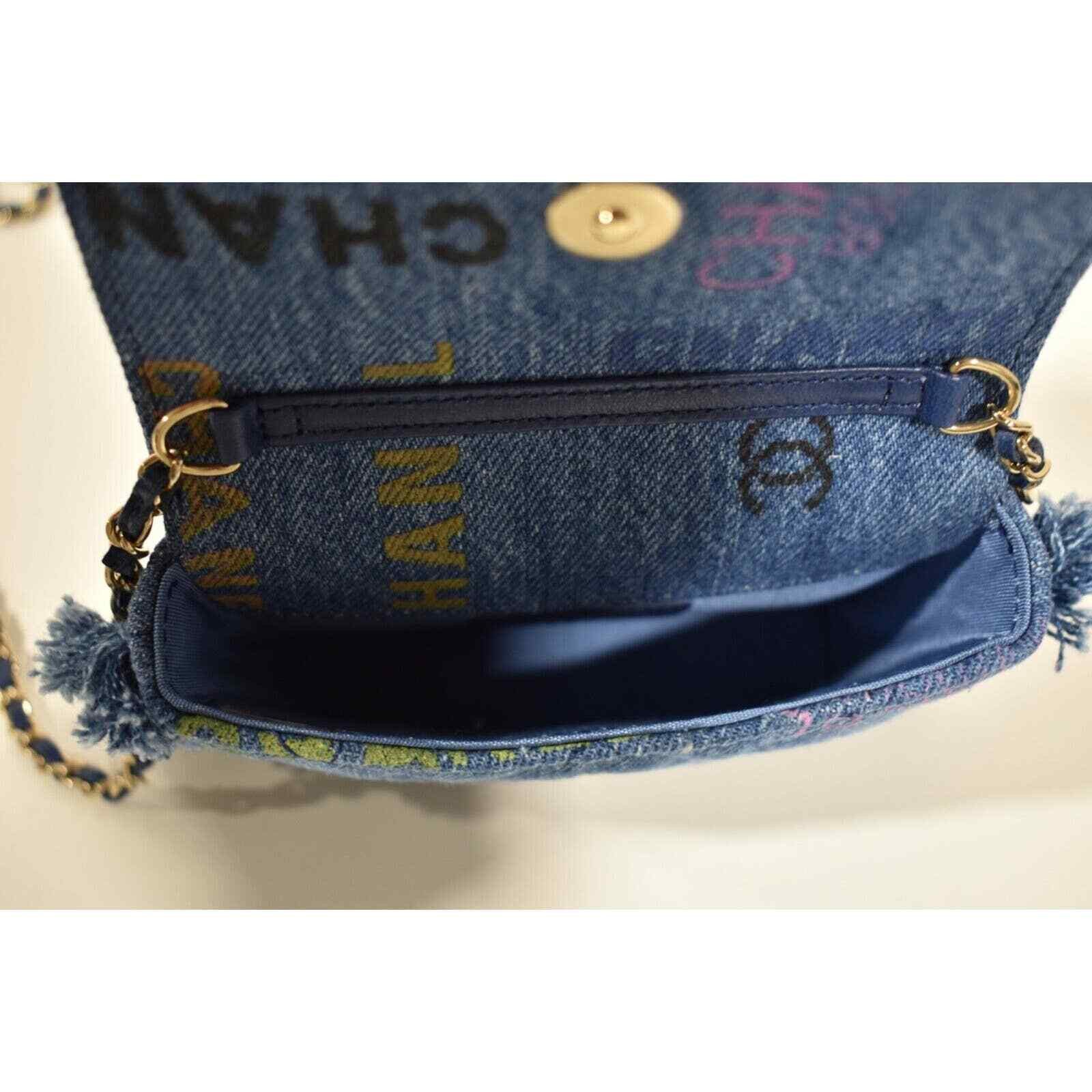 Chanel Chanel Graffiti Shoulder Crossbody Clutch Credit Card Bag Size ONE SIZE - 12 Thumbnail