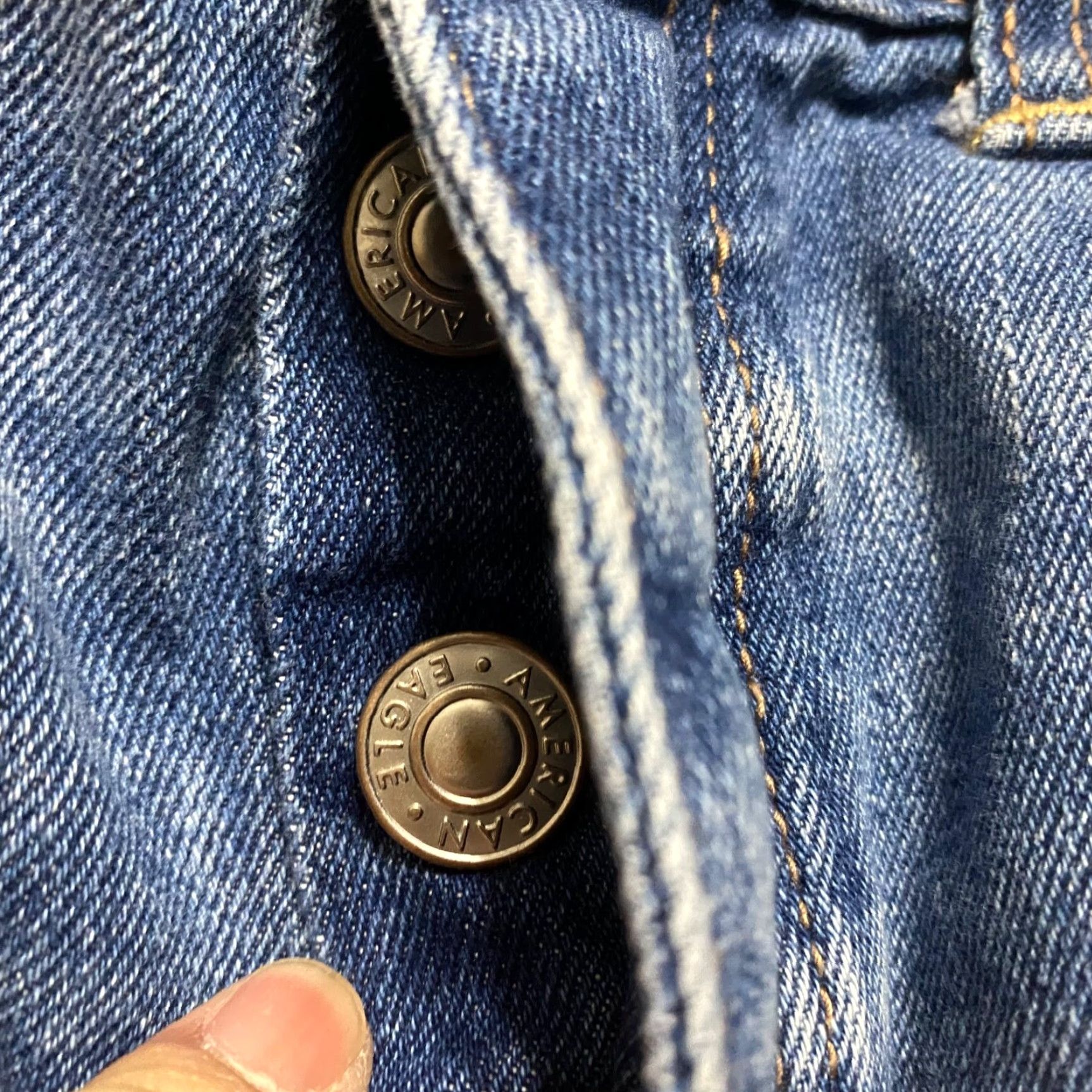 American Eagle Outfitters VINTAGE American Eagle Outfitters Jeans Womens 4 Blue Distressed Boyfriend Medium Wash 5-Pocket Denim Style: Jeans Size 27" / US 4 / IT 40 - 7 Thumbnail