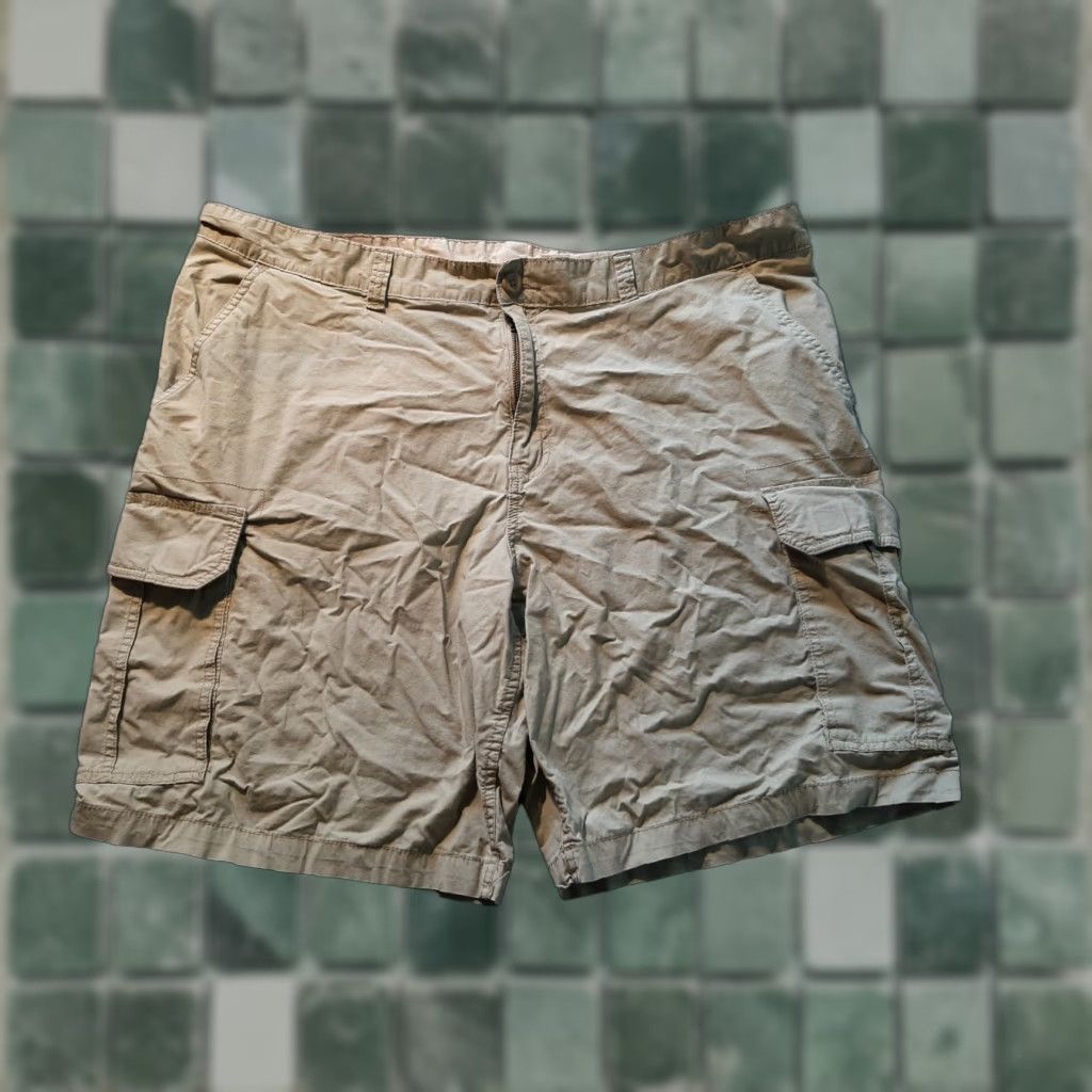 Faded Glory Faded Glory Chino Shorts Mens 44 Waist Khaki Tan Flat Front Cotton Shorts 44 Mens Beige Casual Belt Loops Zip Front Ready to Wear Size US 44 / EU 60 - 1 Thumbnail