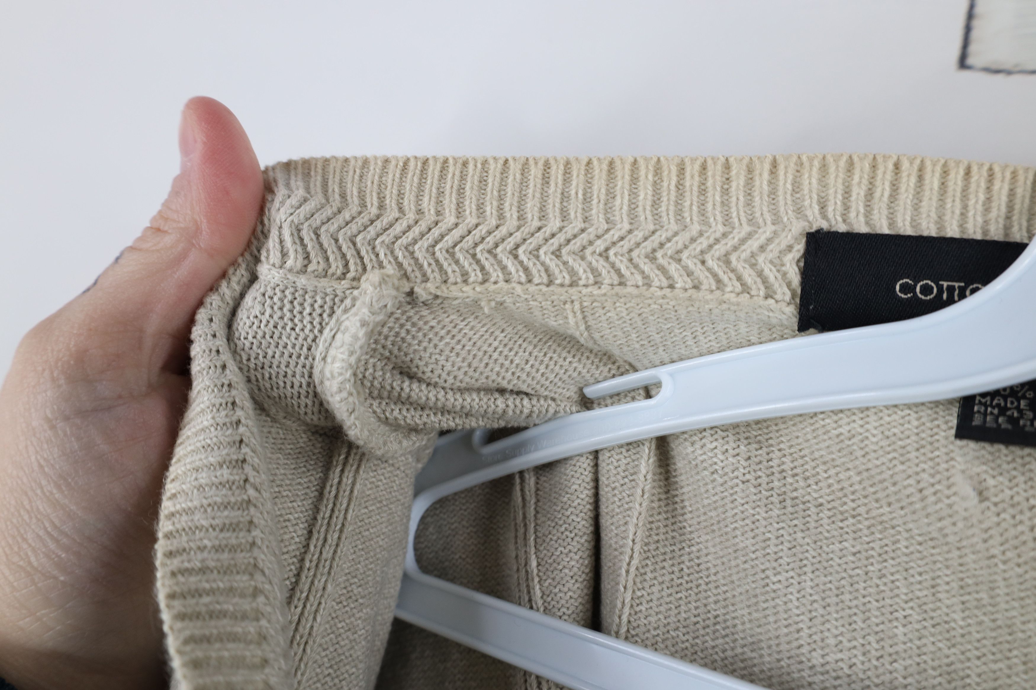 Vintage Vintage 90s Streetwear Cotton Knit V-Neck Sweater Vest Beige Size US XL / EU 56 / 4 - 6 Thumbnail