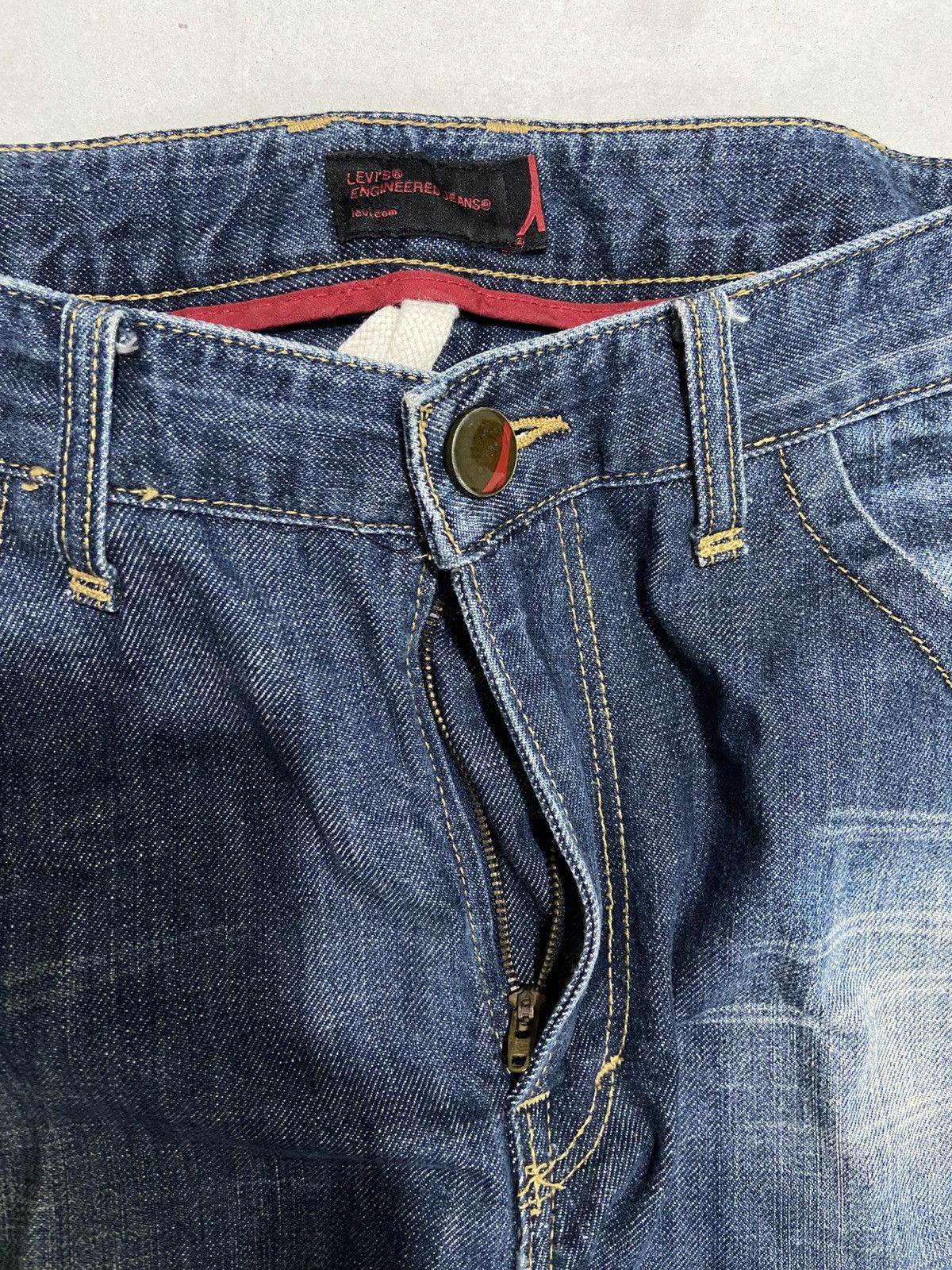 Levi's Levi’s Engineered Buckle Back Rare Twisted Jeans Size US 34 / EU 50 - 3 Thumbnail