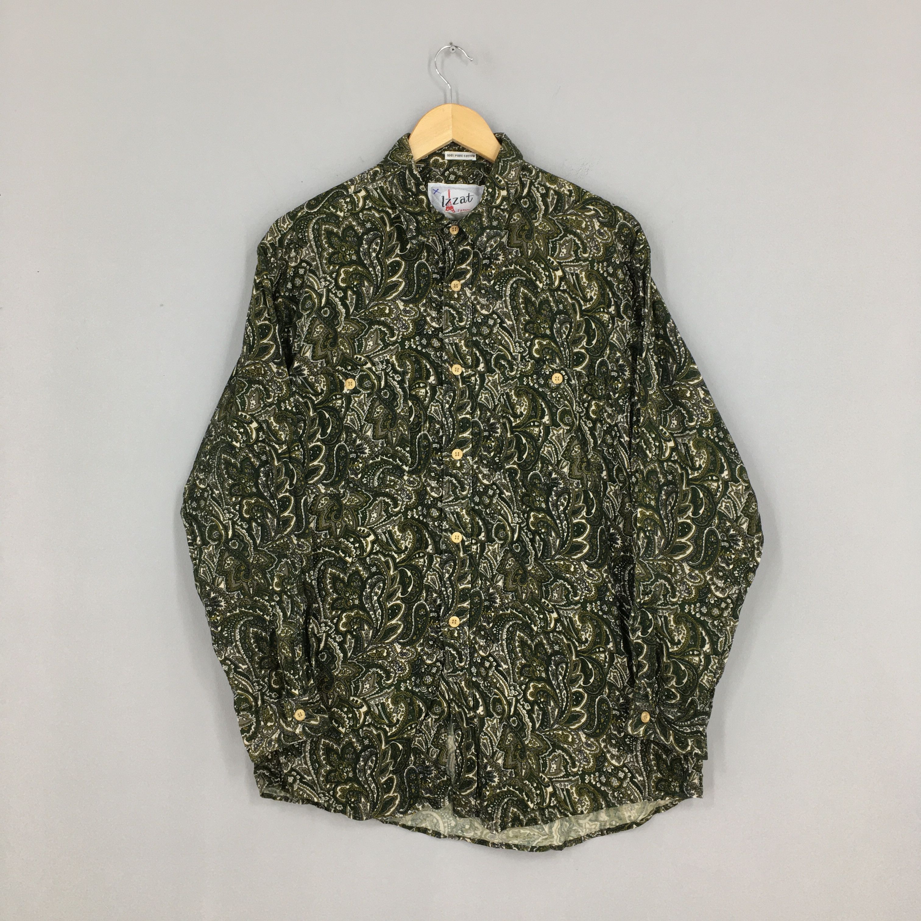 image of Aloha Wear x Art Vintage 90's Paisley Floral Shirt Casual Medium Aloha Floral in Green, Men's