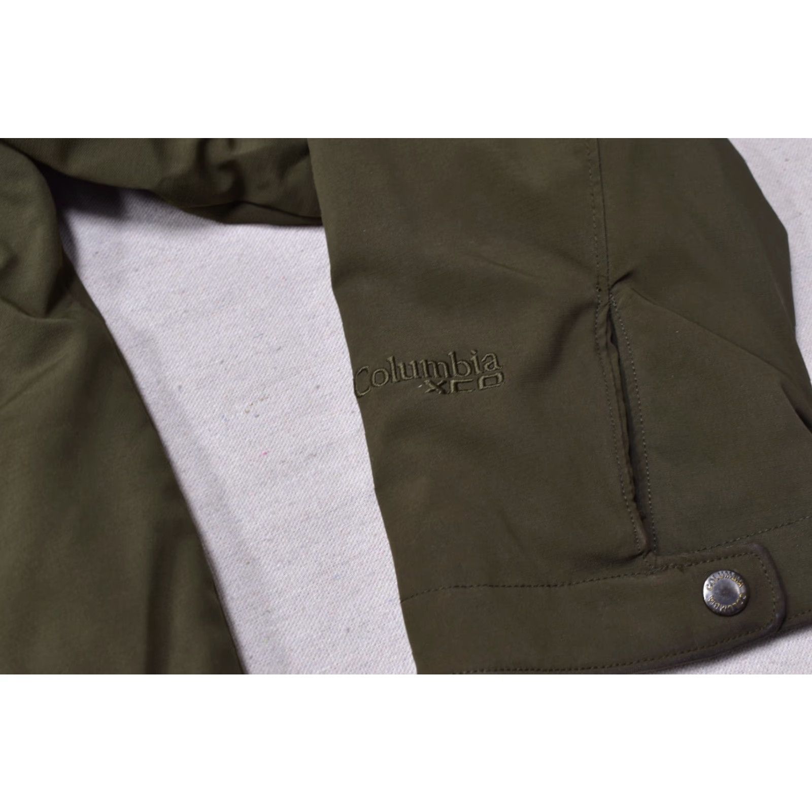 Vintage Columbia Jacket Men XXL Full Zip Green Softshell Fleece Lined Water Resistant Bomber Shirt? Size US XXL / EU 58 / 5 - 3 Thumbnail