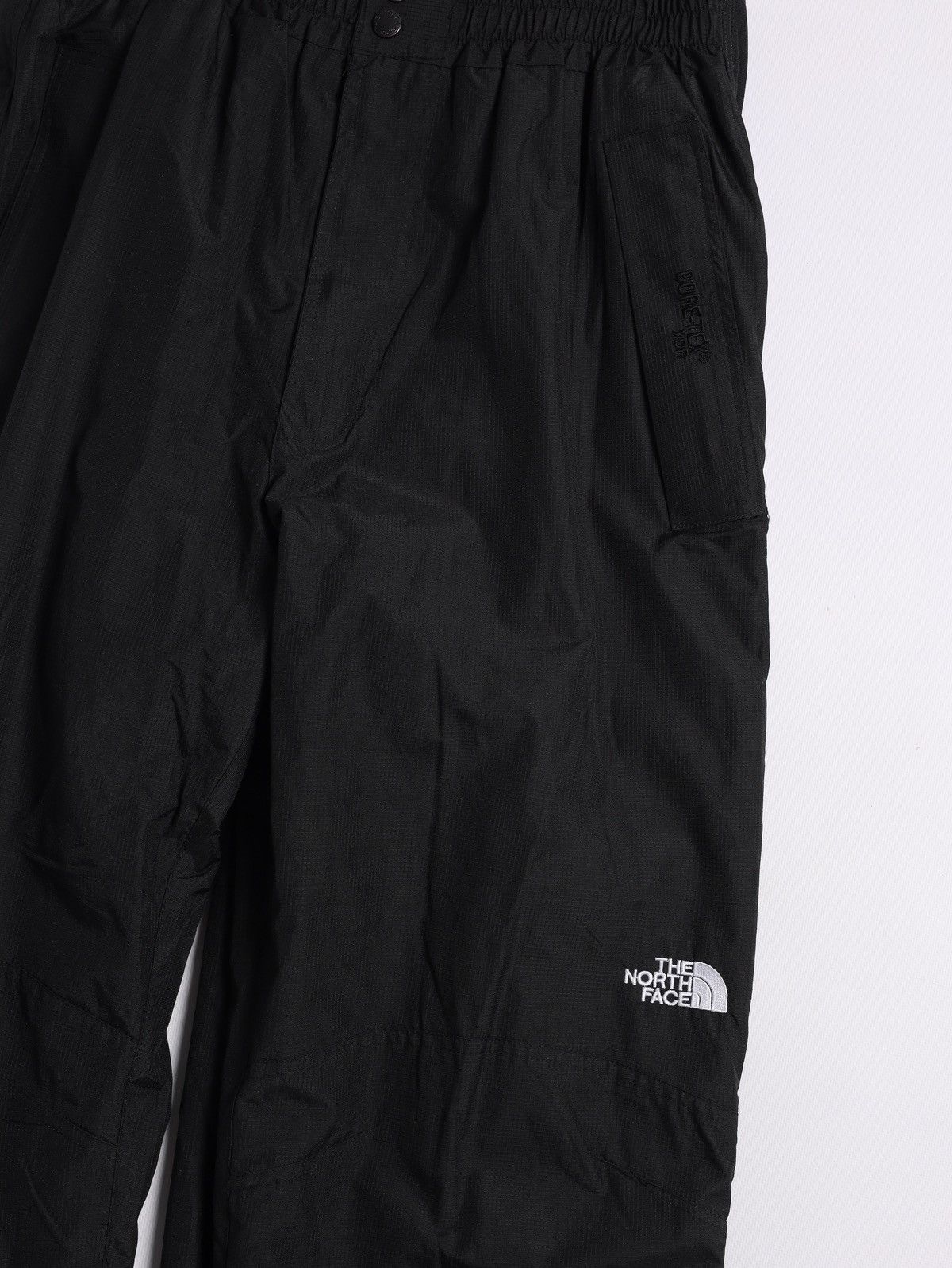 The North Face The North Face Ski Pants Overalls Black Winter Size US 38 / EU 54 - 5 Thumbnail