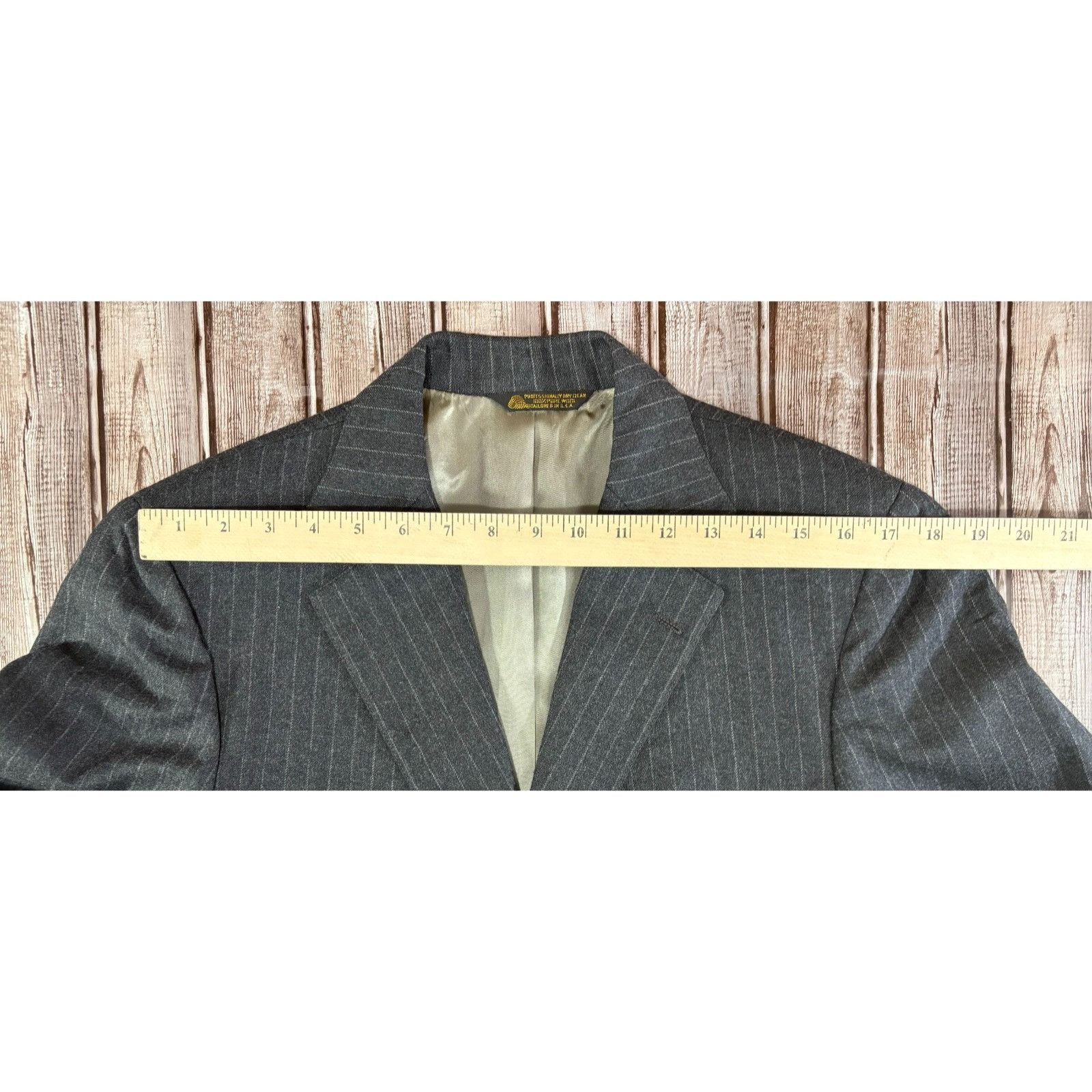 J. Press J Press chalk stripe wool blazer size 40 color dark grey vin Size 40R - 7 Thumbnail