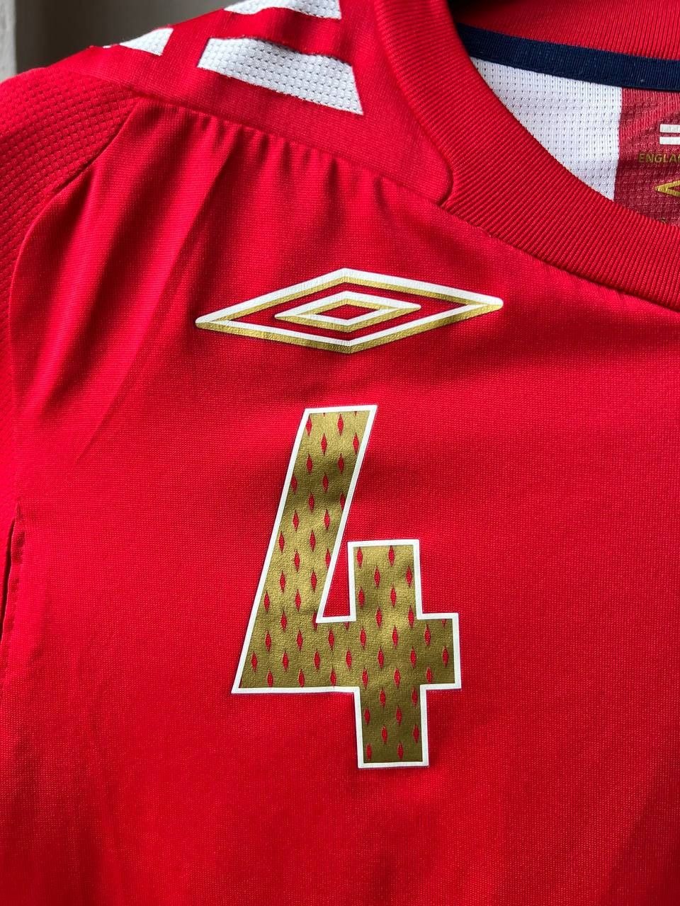 Umbro 2006/08 ENGLAND TEAM #4 GERRARD SOCCER JERSEY SHIRT SIZE S Size US S / EU 44-46 / 1 - 4 Thumbnail