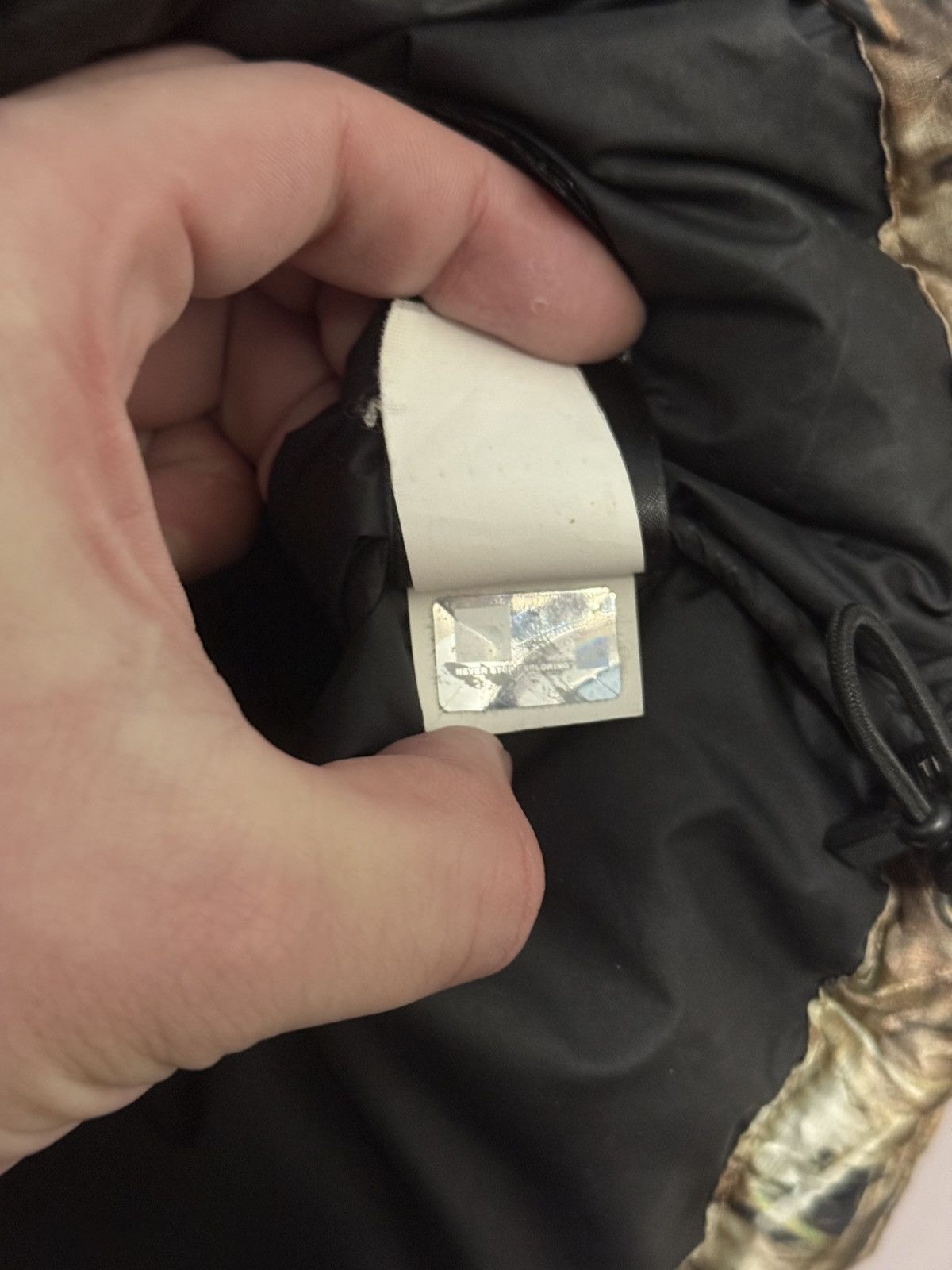 Supreme × The North Face Supreme tnf the north face leaves nuptse Jacket Size US L / EU 52-54 / 3 - 6 Thumbnail