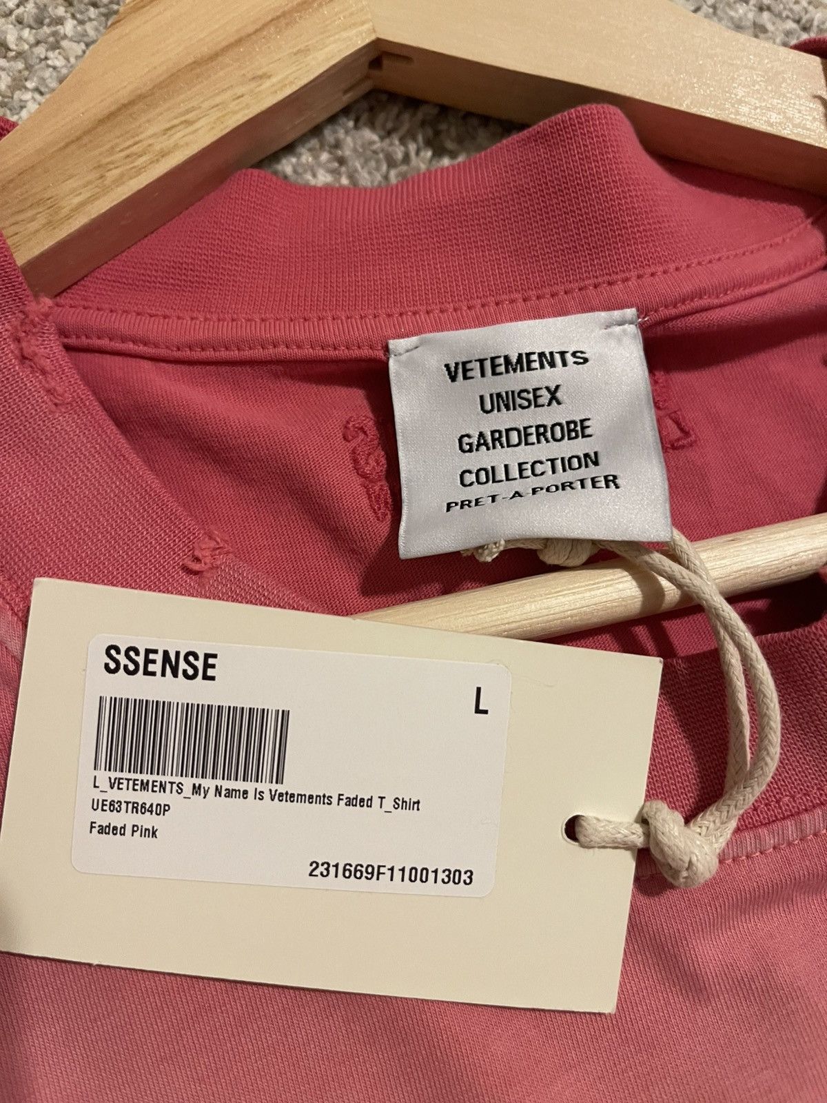 Vetements Vetements T Shirt Size US XXL / EU 58 / 5 - 5 Thumbnail