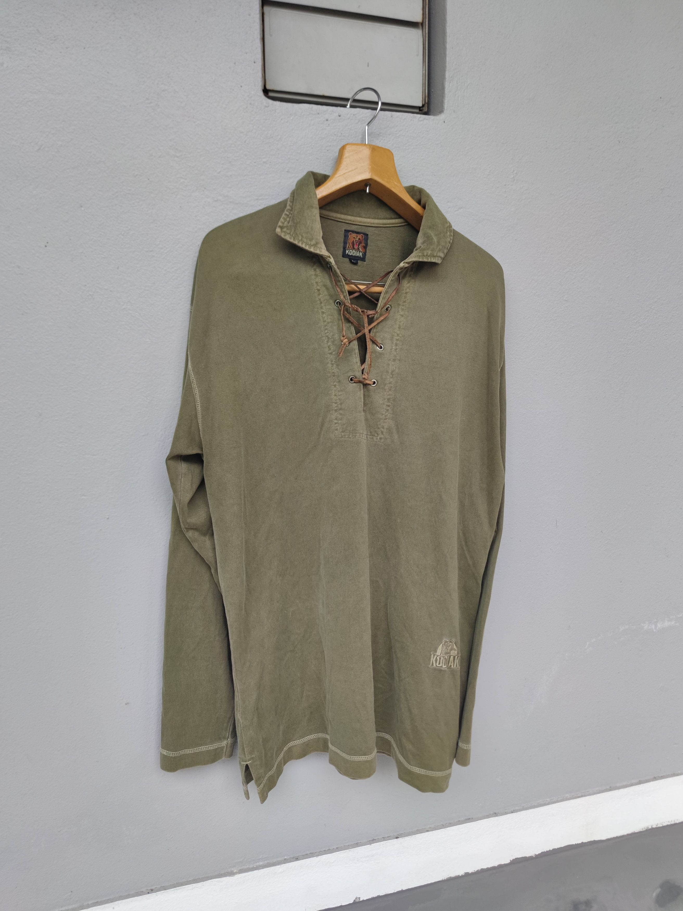 Vintage Vintage KODIAK Lace up Pullover Shirt Size US L / EU 52-54 / 3 - 5 Thumbnail