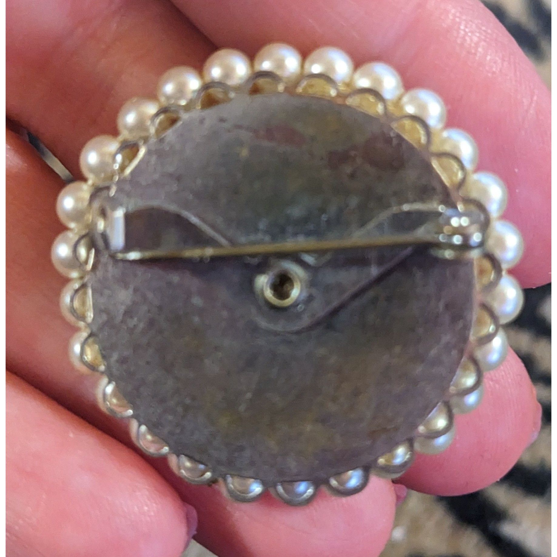 Other Vintage Faux Pearl Button Brooch With Faux Pearl Accents Size ONE SIZE - 3 Thumbnail