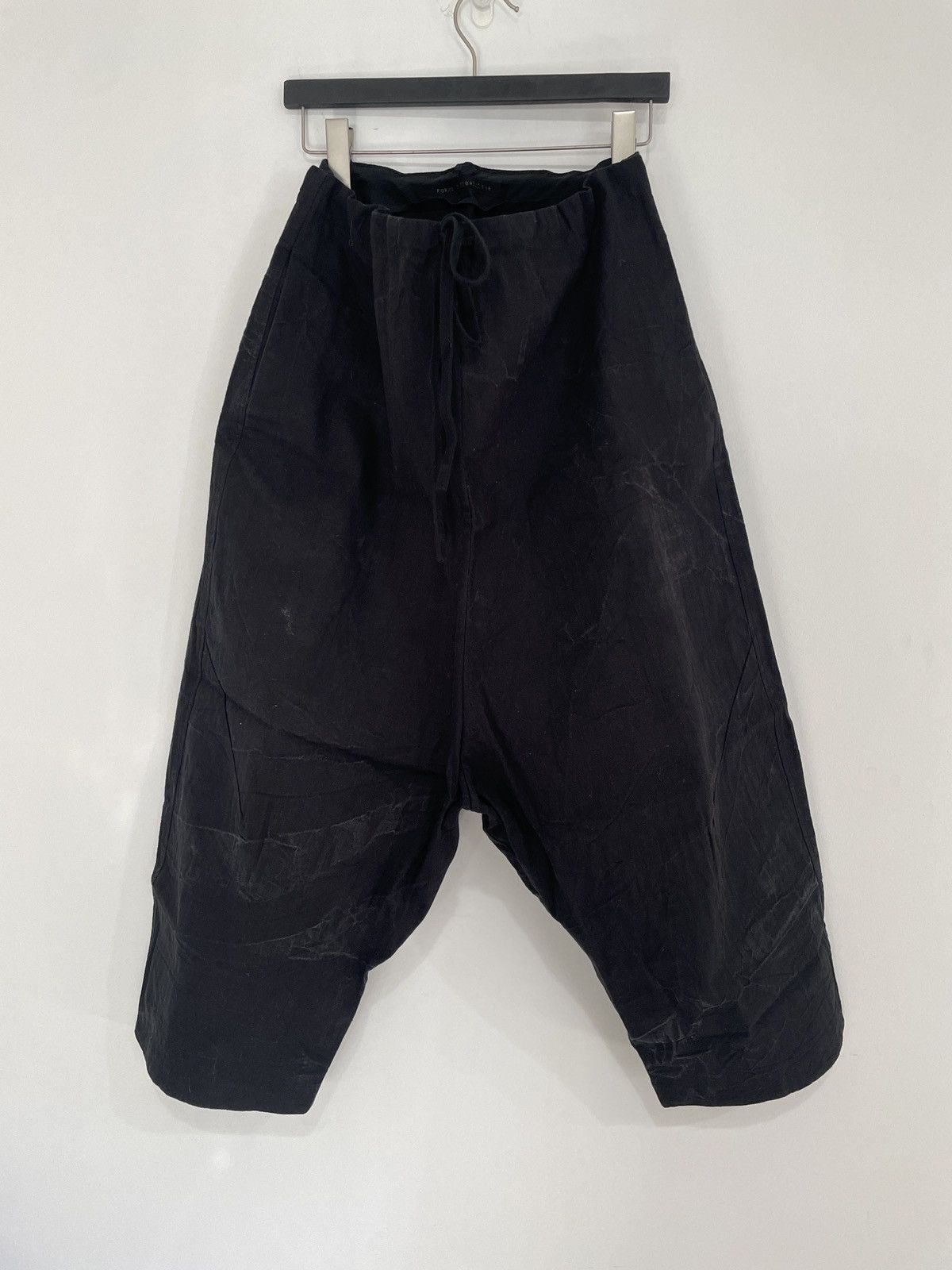 WASHED COTTON HERRINGBONE DRAWSTRING FISHERMAN PANTS