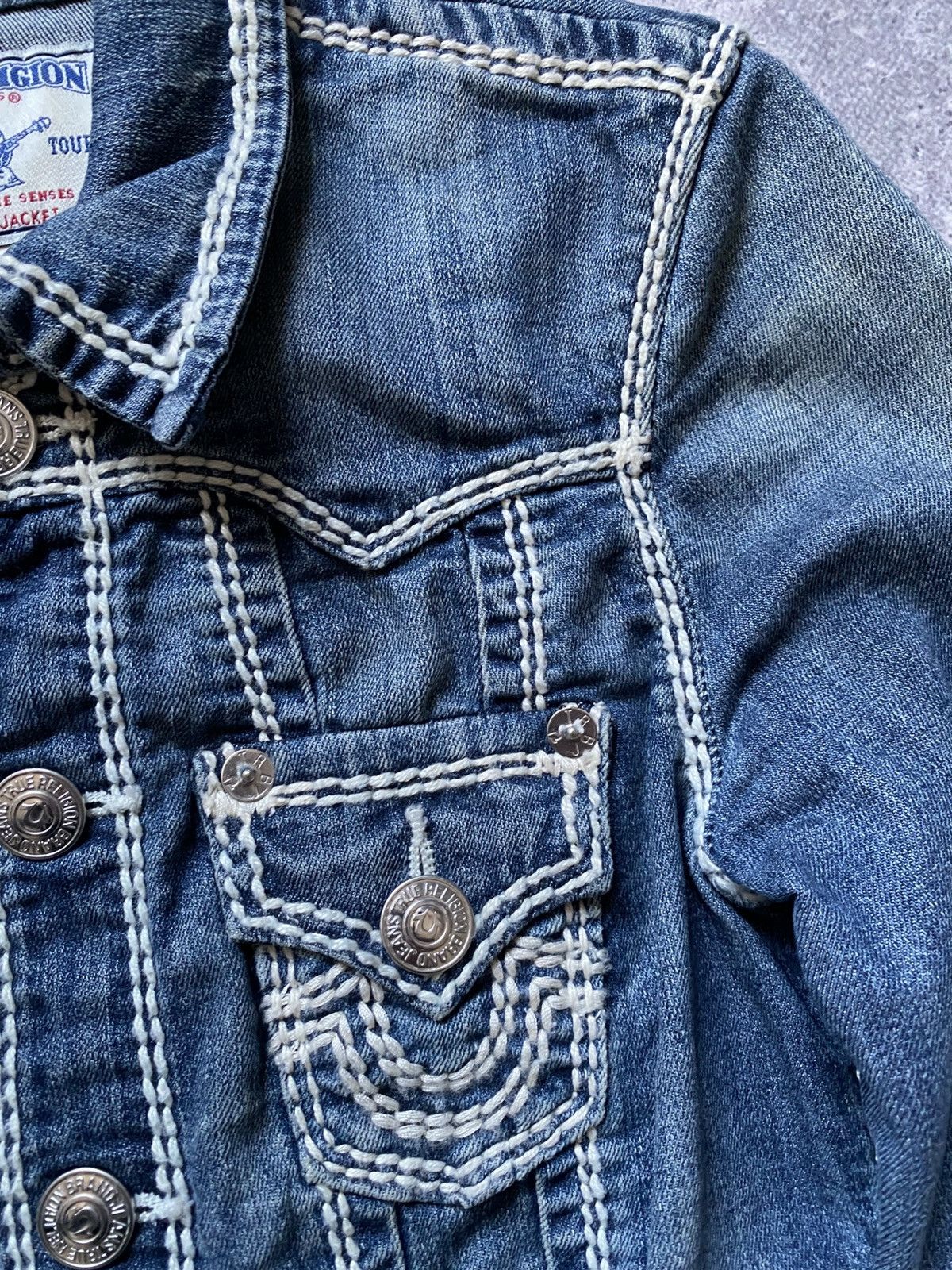 True Religion Vintage True Religion Denim Jacket Women’s Y2K Size XS / US 0-2 / IT 36-38 - 4 Thumbnail