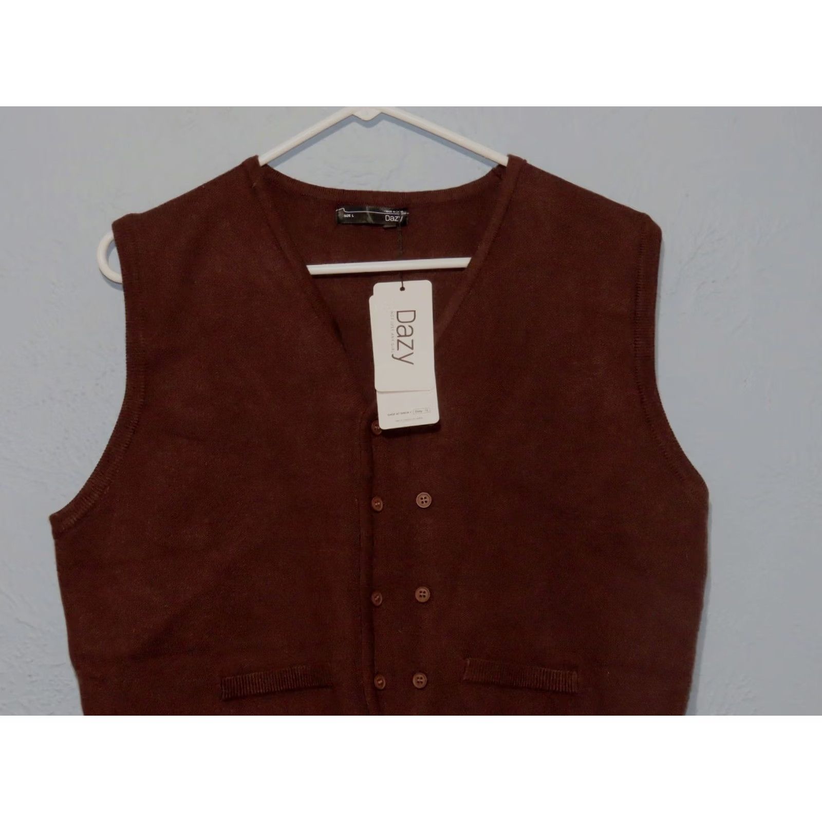 Vintage Dazy Women's L Brown Double Button Knit Vest NWT V-Neck Sleeveless Casual Winter Spring Fall Knitted Solid Buttoned Regular Fit Size L / US 10 / IT 46 - 3 Thumbnail