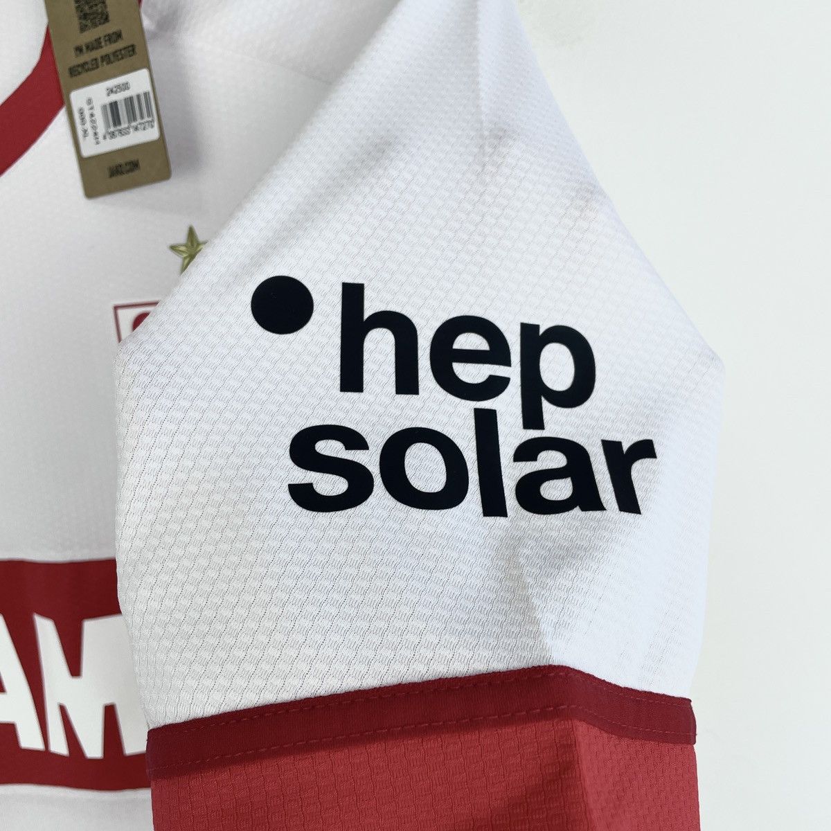 Other VfB Stuttgart Home Men’s Jersey Shirt 2024/2025 BNWT Size US XL / EU 56 / 4 - 9 Thumbnail