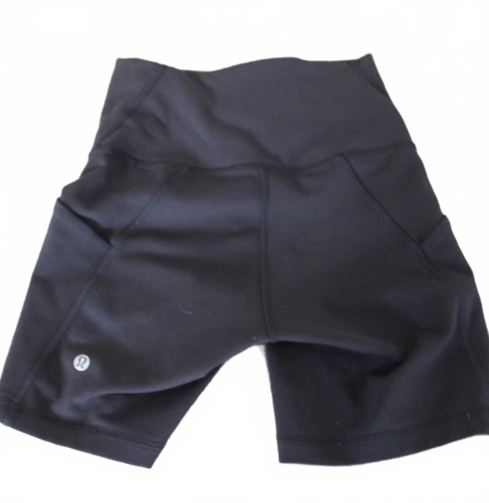 Lululemon Lululemon Black High-Rise Wunder Under Bike Shorts Pockets 4 Size 27" / US 4 / IT 40 - 2 Thumbnail