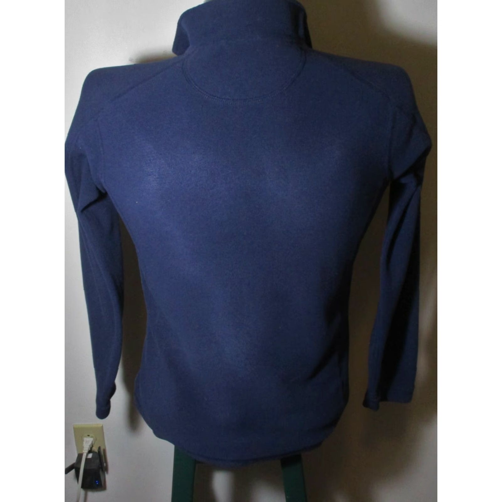 Vintage L.L. BEAN Blue Long Sleeve Fleece 1/2 Zip Jersey Size S Men's Jersey Fleece Activewear Blue 1/2 Zip L.L. Bean Mens S Long Sleeve Jersey Size US S / EU 44-46 / 1 - 5 Thumbnail