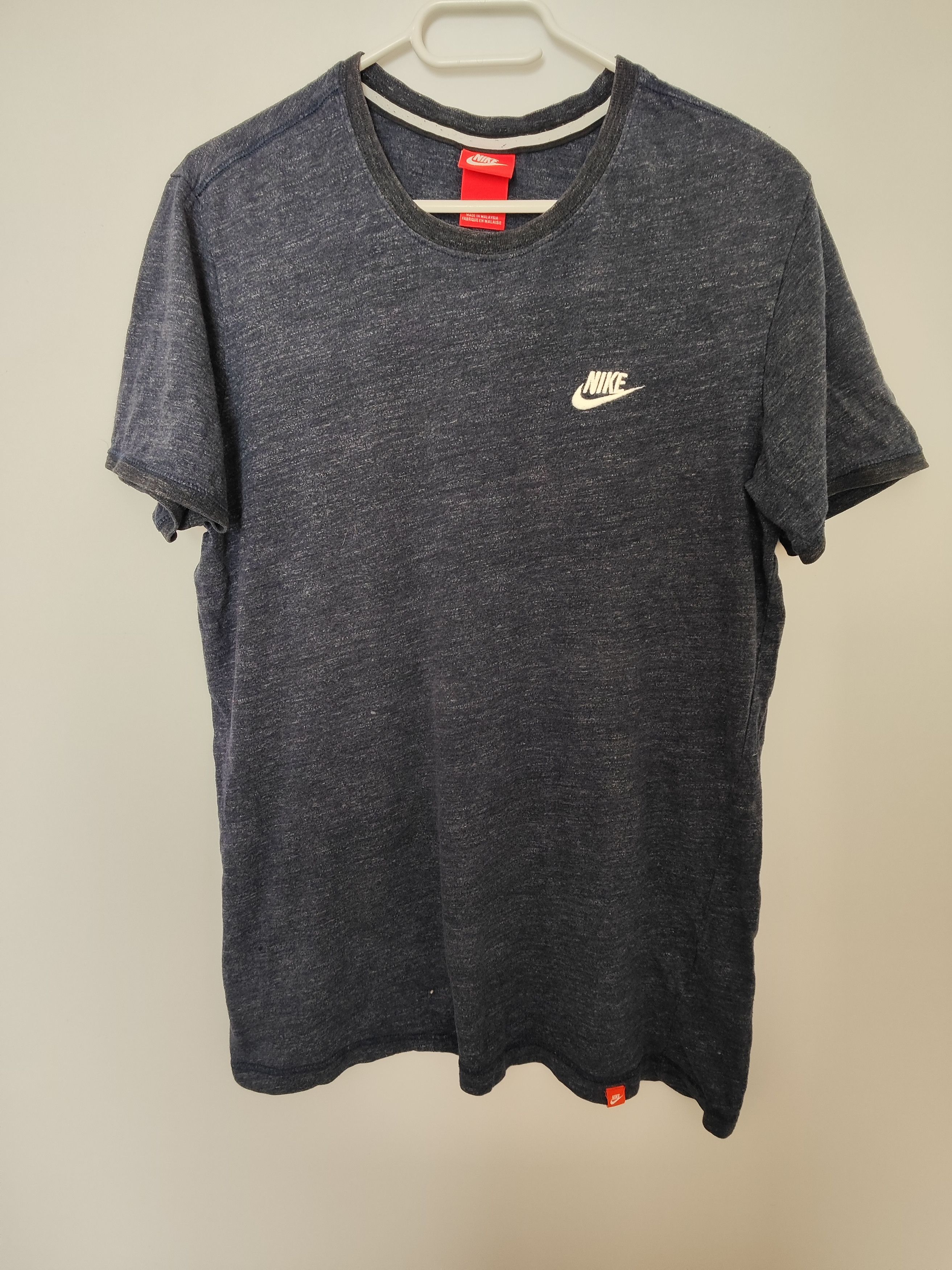 Nike Vintage t-shirt Nike streetwear y2k Size US M / EU 48-50 / 2 - 1 Thumbnail