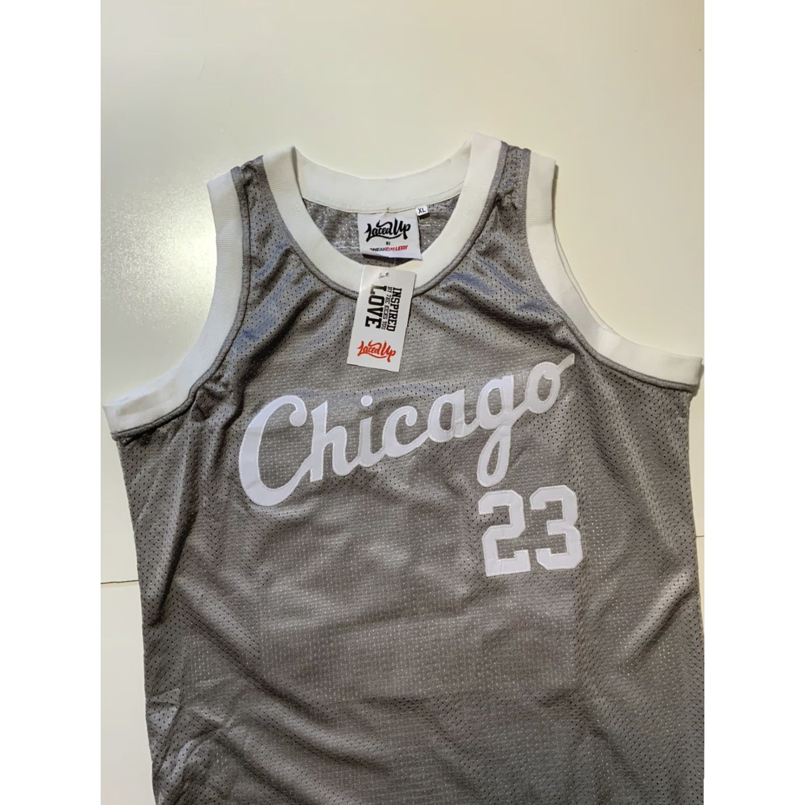 Jordan Brand VINTAGE Sneak Gallery Laced Up Retro 4 Michael Jordan Pure Money Chicago Jersey XL Mens Gray Size US XL / EU 56 / 4 - 4 Thumbnail