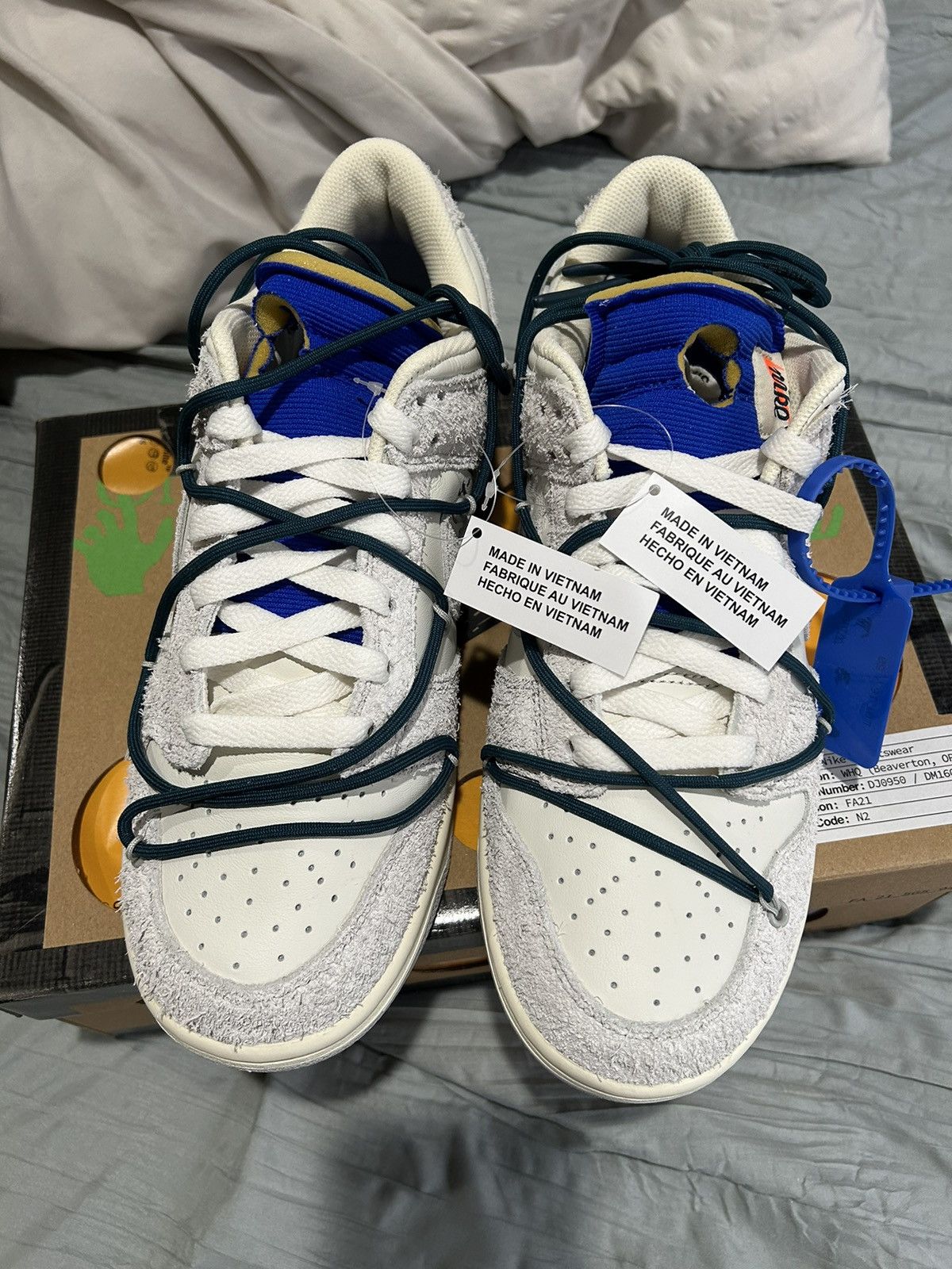 Nike × Off-White × Virgil Abloh Nike Dunk Low Off White Lot 16 Size US 10 / EU 43 - 5 Thumbnail
