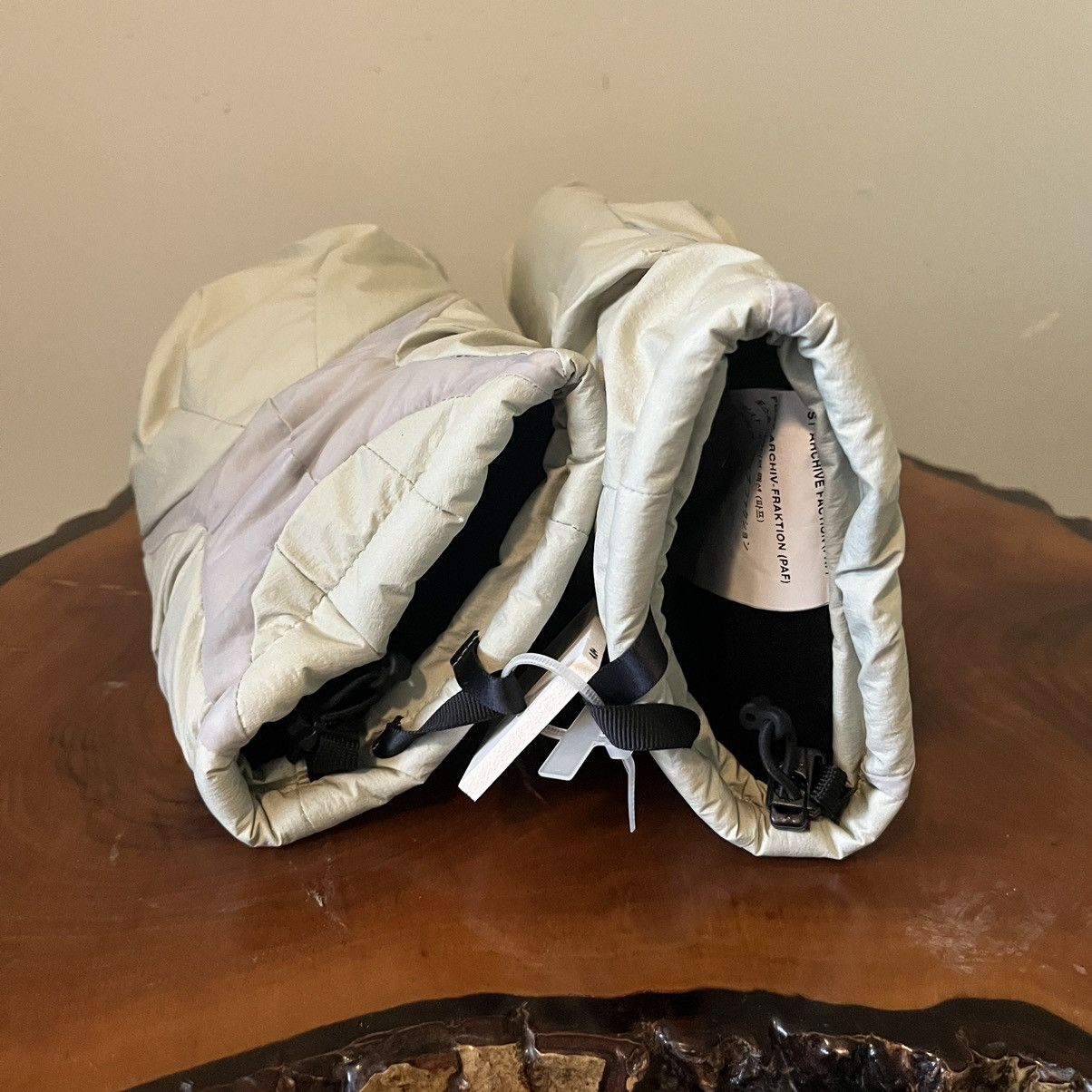 POST ARCHIVE FACTION (PAF) 4.0+ Down Gloves “Left” Size ONE SIZE - 5 Thumbnail