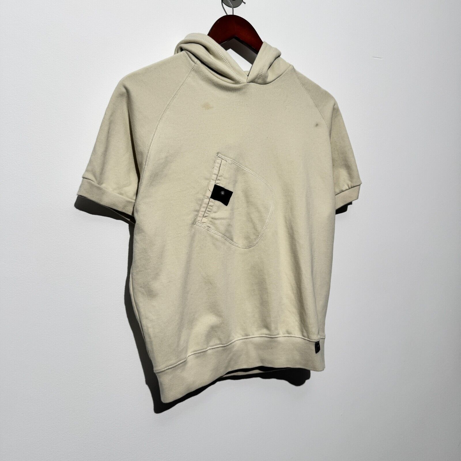 Nike Vintage Nike Unisex Beige Cotton Hoodie Size L Short Sleeve Size US L / EU 52-54 / 3 - 2 Thumbnail